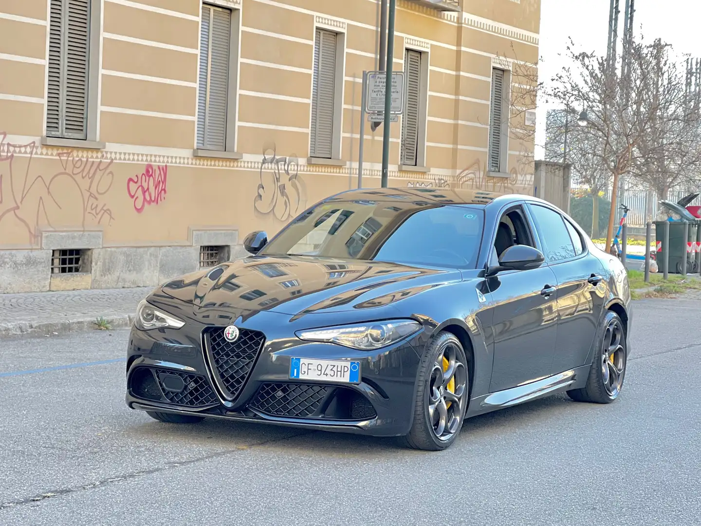 Alfa Romeo Giulia 2.9 V6 90 510cv aut.8 Quadrifoglio CARBO-AKRAPOVIC Fekete - 1