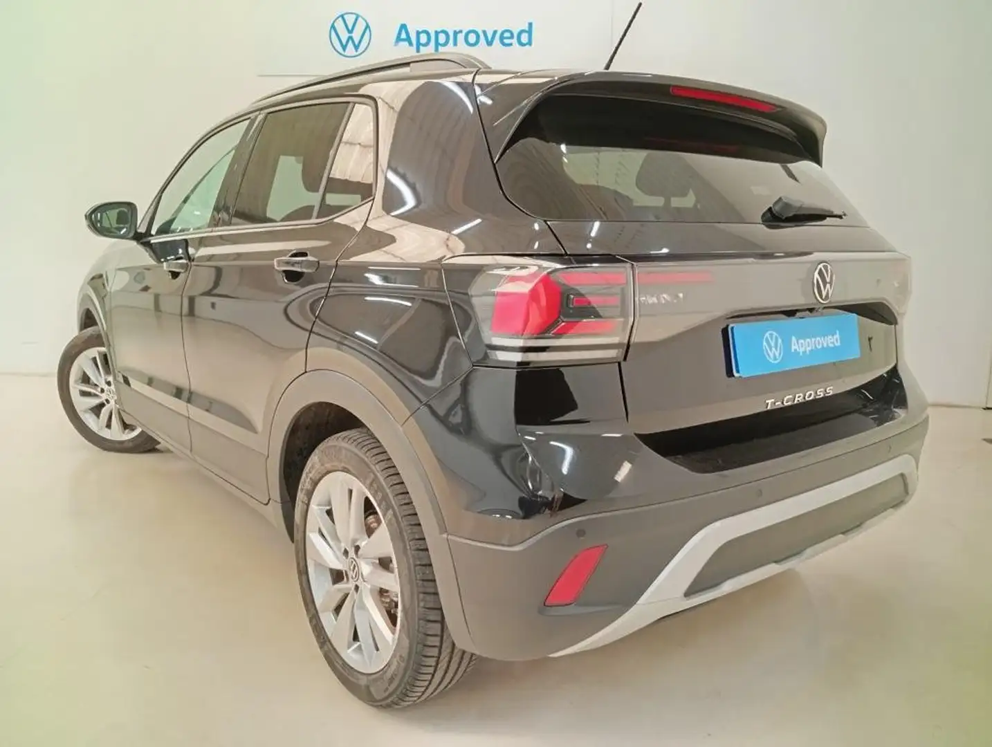 Volkswagen T-Cross 1.0 TSI Life 85kW Negro - 2