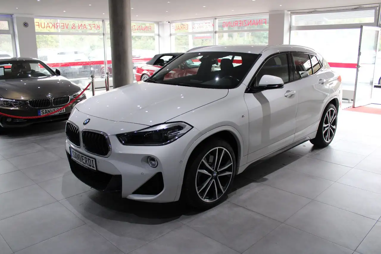 BMW X2