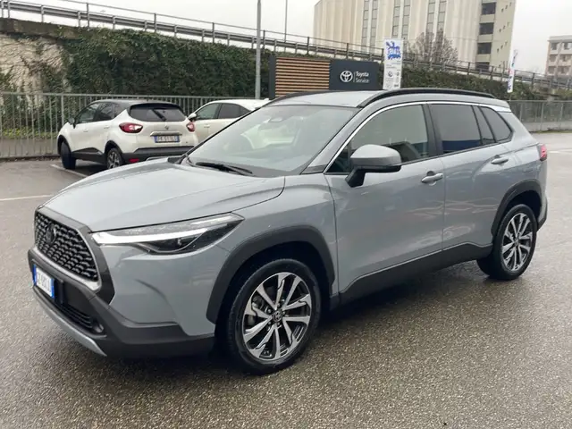 Toyota Corolla Cross Corolla Cross 1.8 Hybrid 140 CV E-CVT Trend