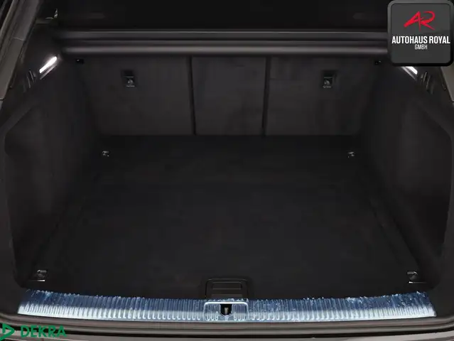 Audi A4 view 13