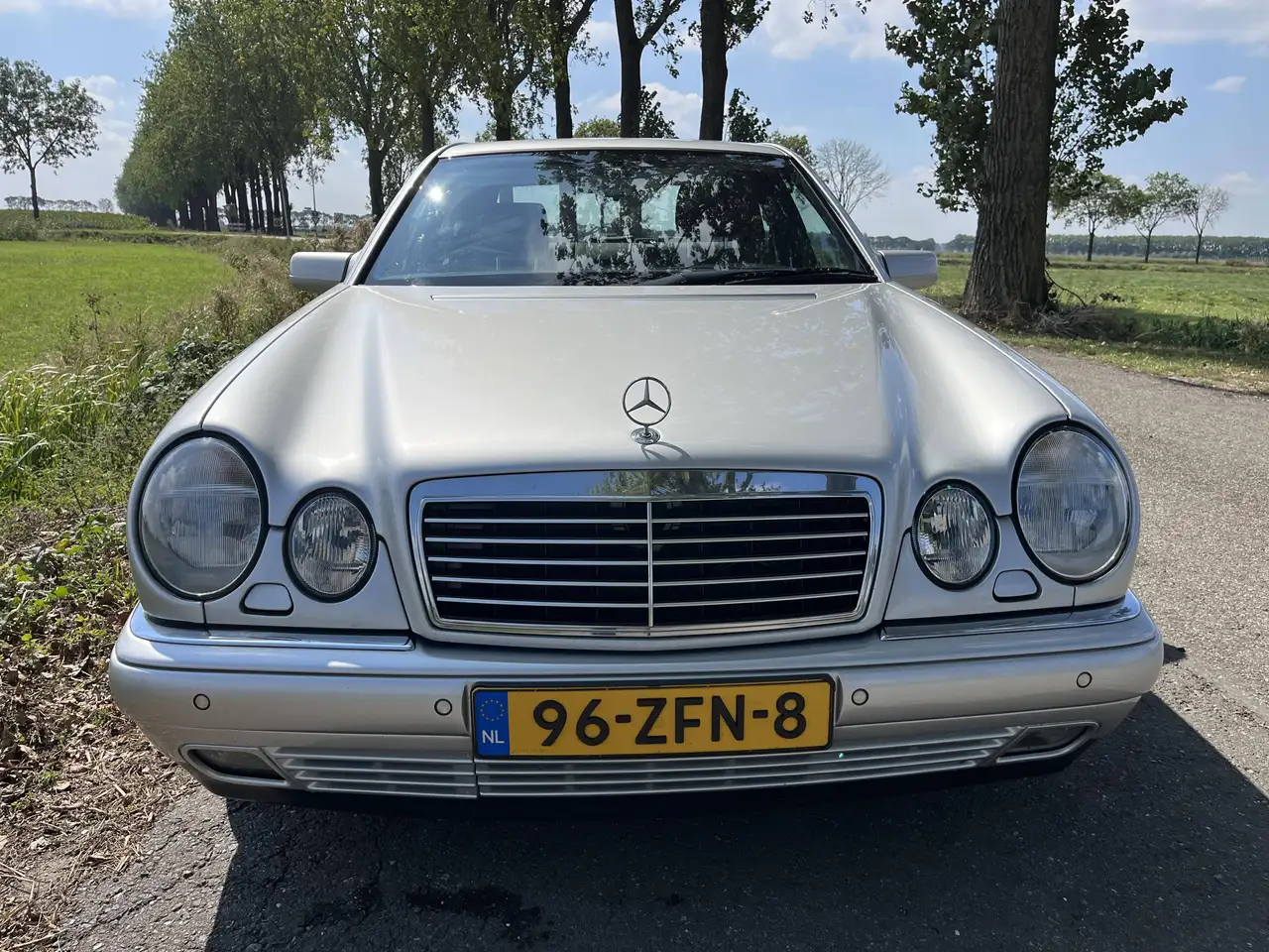 Mercedes-Benz E 420 E420 Avantgarde | BTW-auto | Youngtimer, foto 5