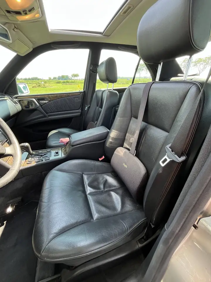 Mercedes-Benz E 420 E420 Avantgarde | BTW-auto | Youngtimer, foto 6