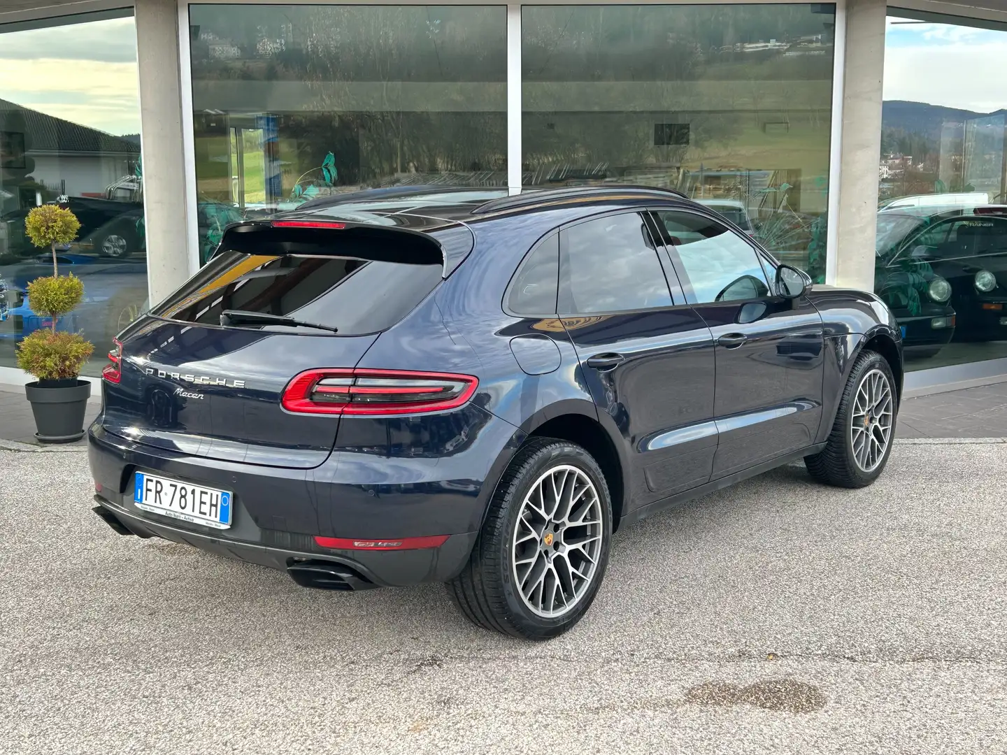 Porsche Macan Macan 2.0 252cv pdk Blu/Azzurro - 2