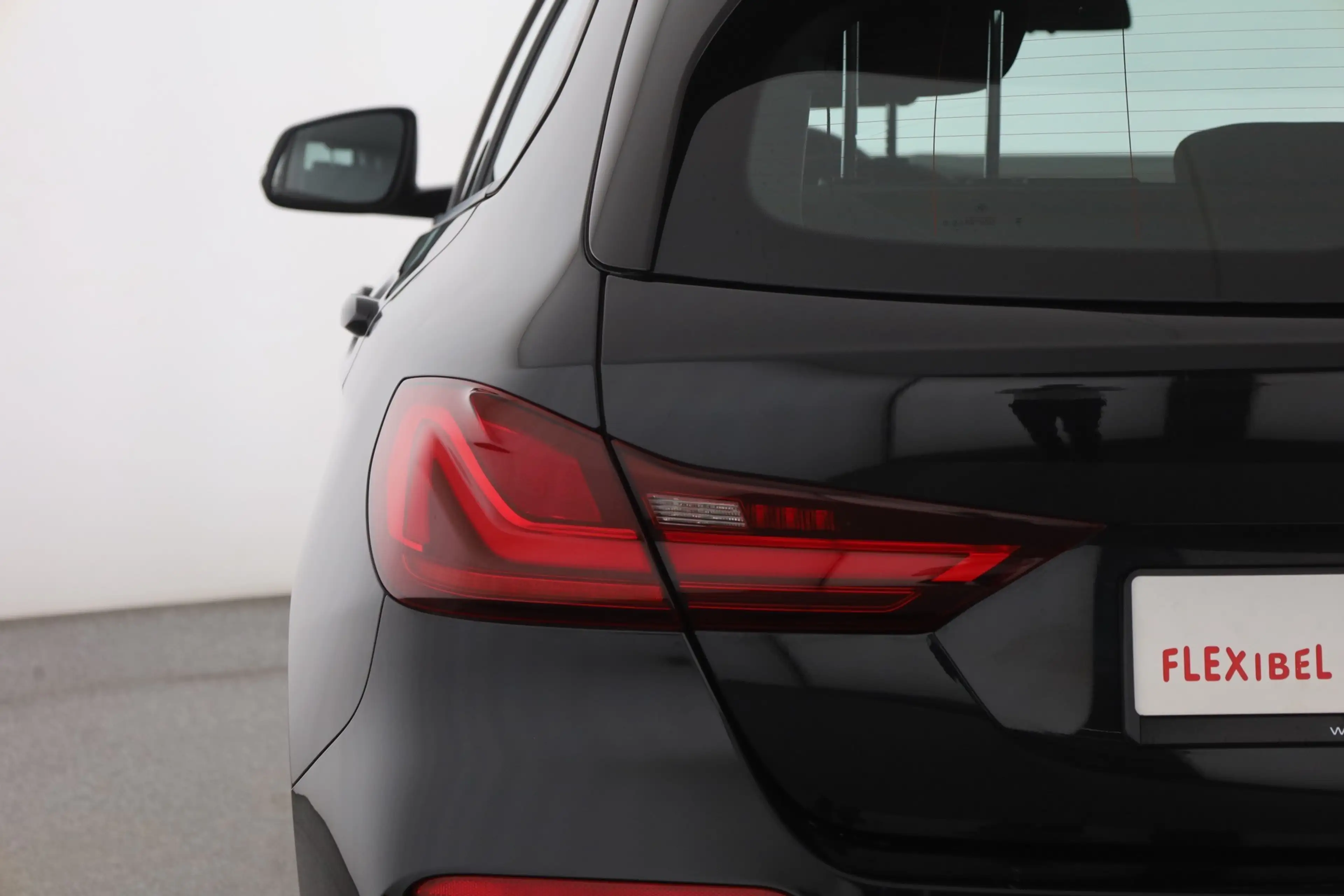 BMW 118 118i Advantage Aut. LED Navi Sitzheizung — photo 29