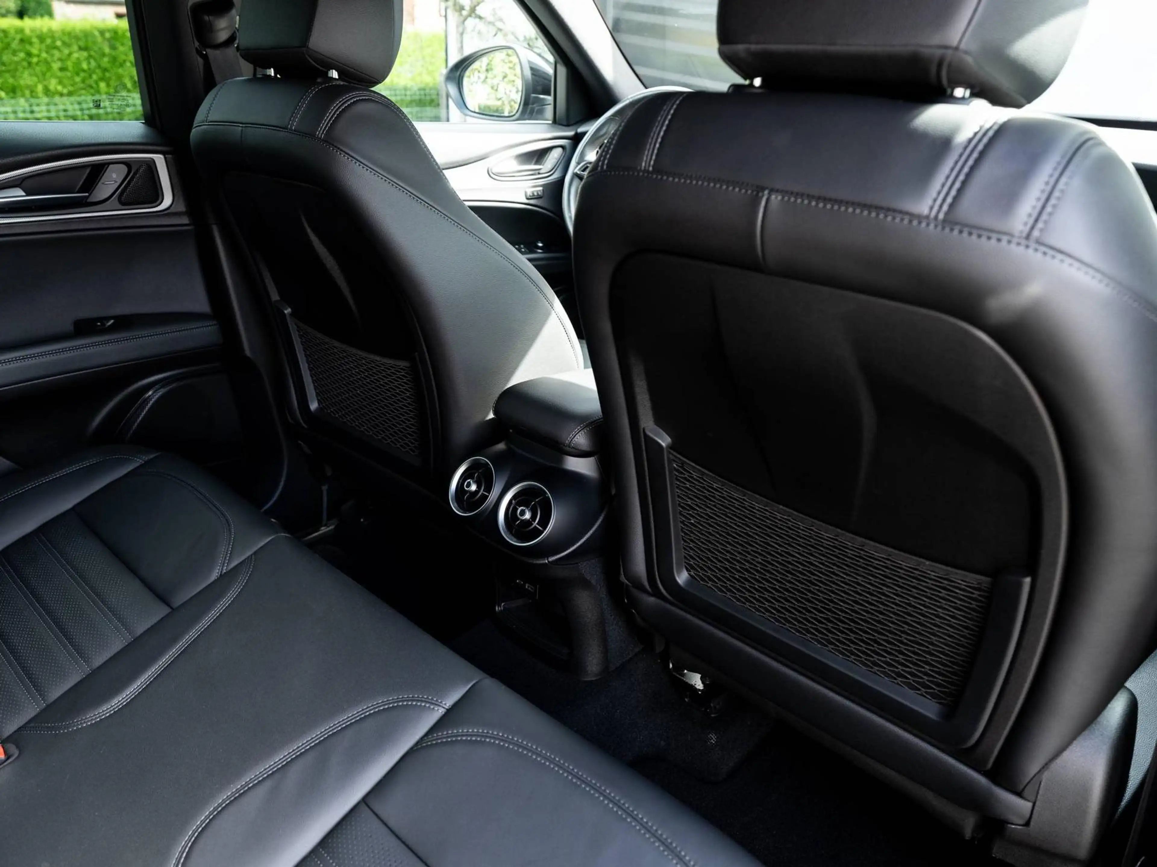 Alfa Romeo Stelvio Veloce Q4 2.0 | Active Cruise | Leder | Keyless | Trekhaak — photo 13