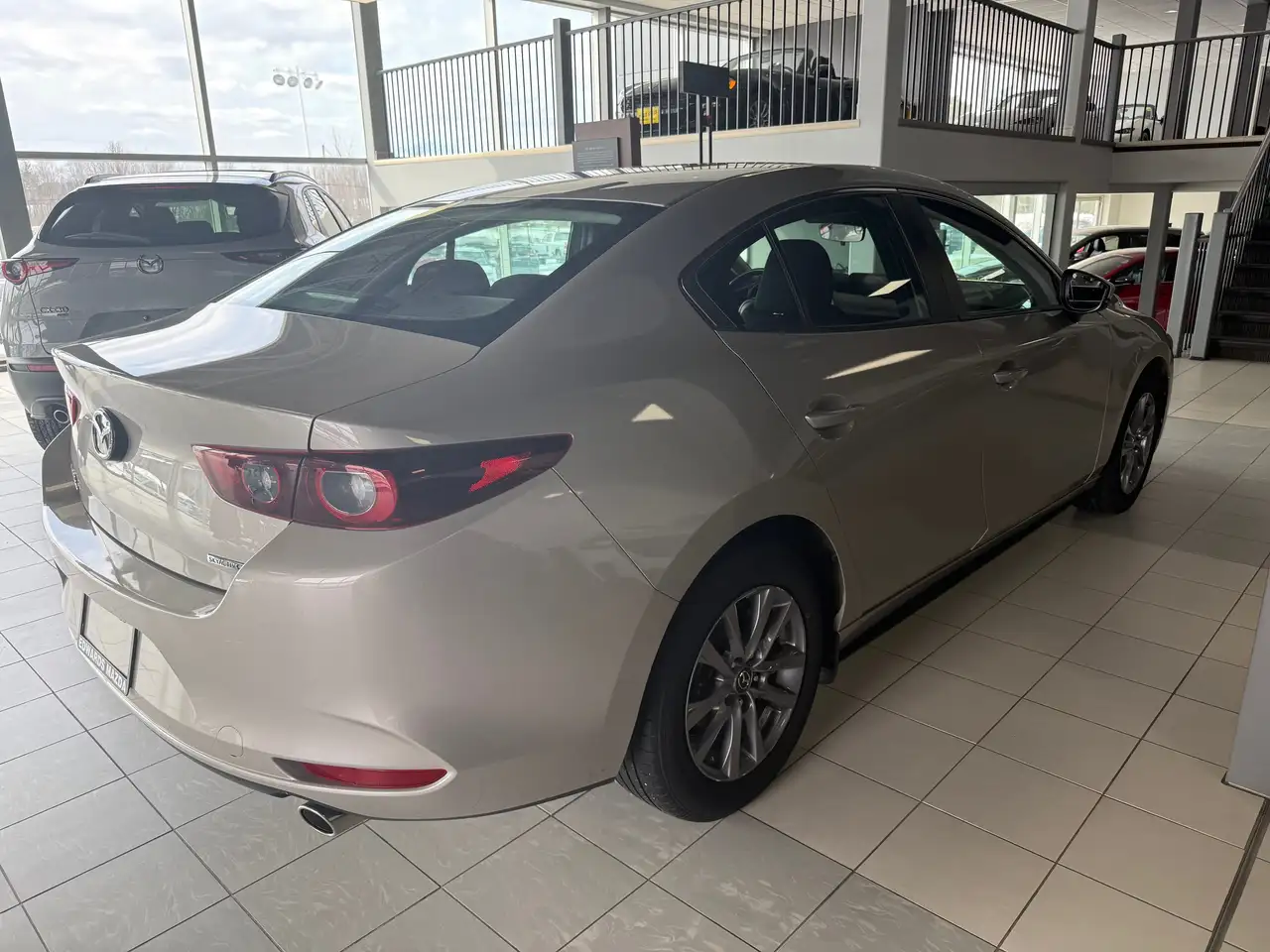 Mazda 3 снимка Mazda 3