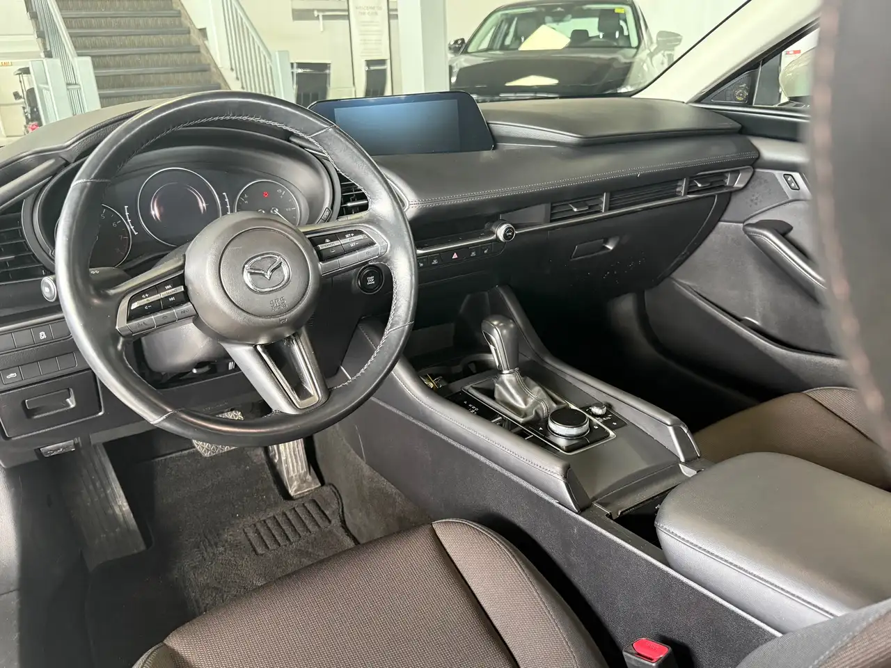 Mazda 3 снимка Mazda 3