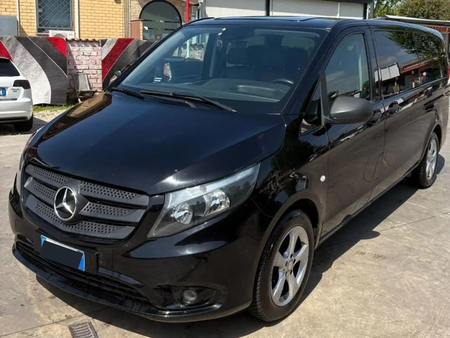 Mercedes-Benz Vito EXTRALONG ALLESTIMENTO NCC Noir - 1