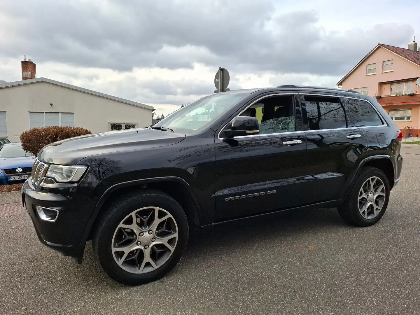 Jeep Grand Cherokee 3.0*Kamera*Luftfahrwerk*Panorama* Schwarz - 2