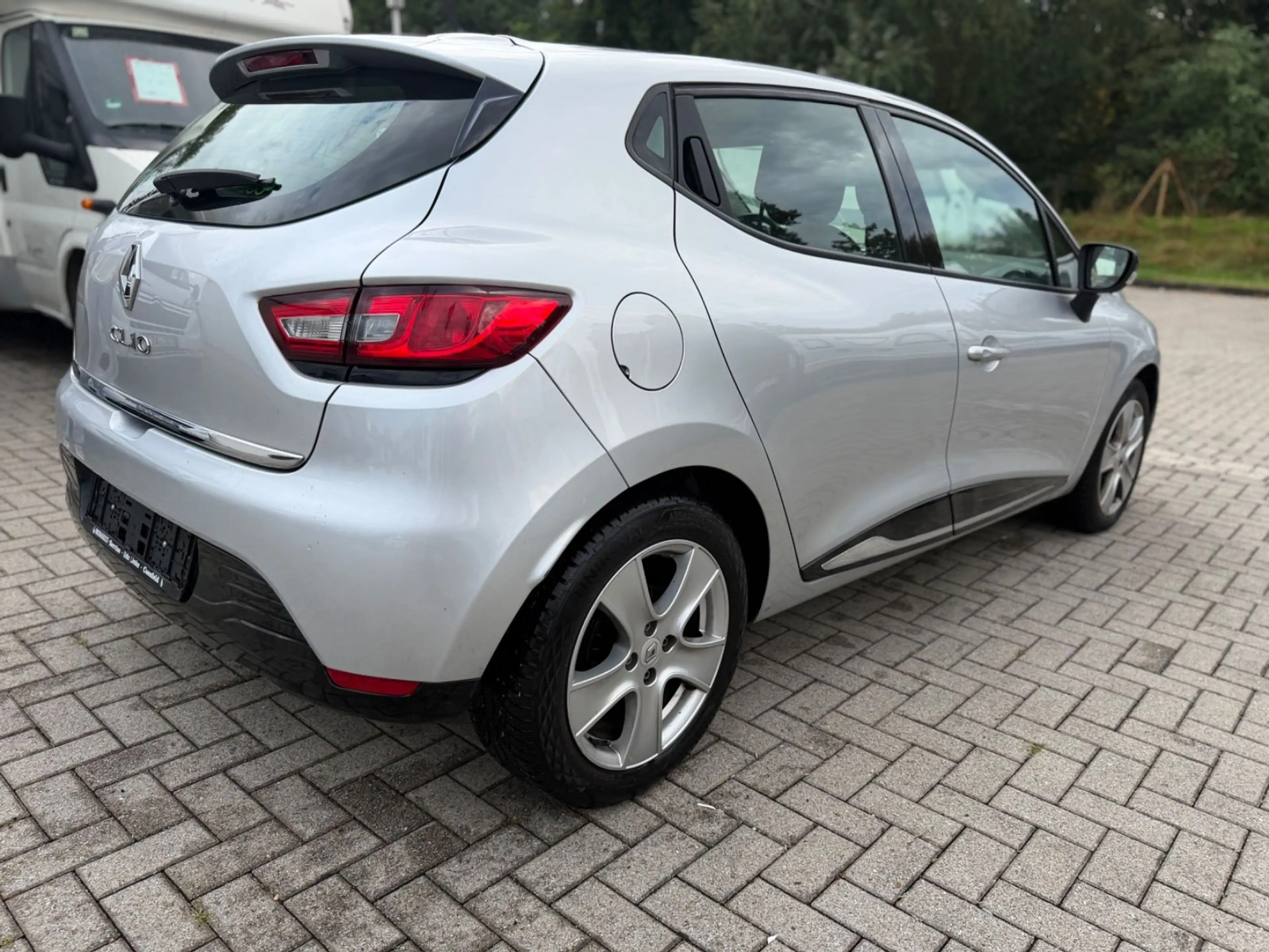 Renault Clio Dynamique Navi Automatik Klima Tempomat — photo 3