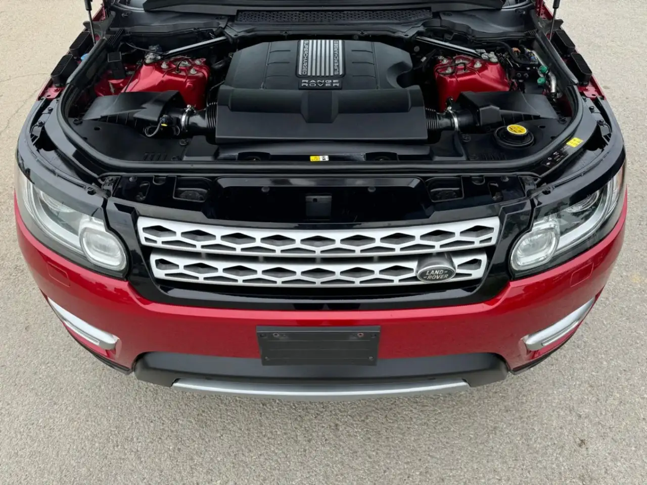 Land Rover Range Rover Sport снимка Land Rover Range Rover Sport