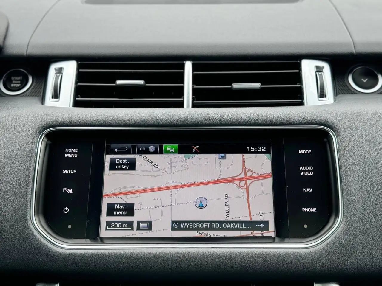Land Rover Range Rover Sport снимка Land Rover Range Rover Sport