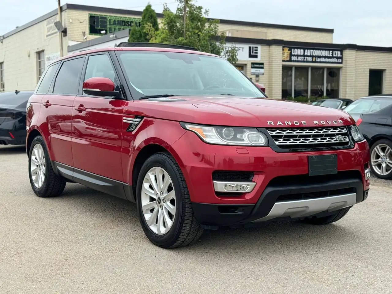 Land Rover Range Rover Sport снимка Land Rover Range Rover Sport