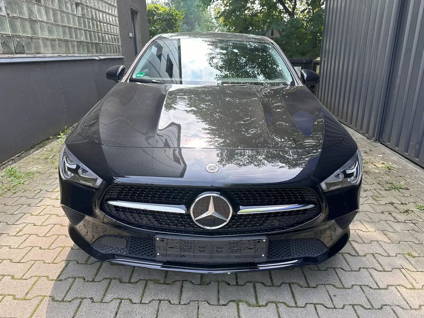 Mercedes-Benz CLA 180 Coupé Progressive LED+CARPLAY UVM Schwarz - 1