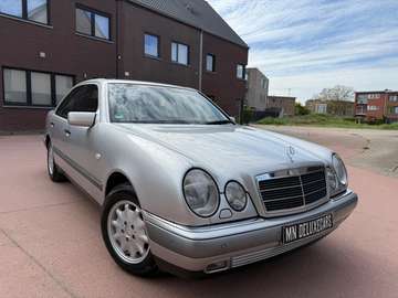 E 240 Elegance