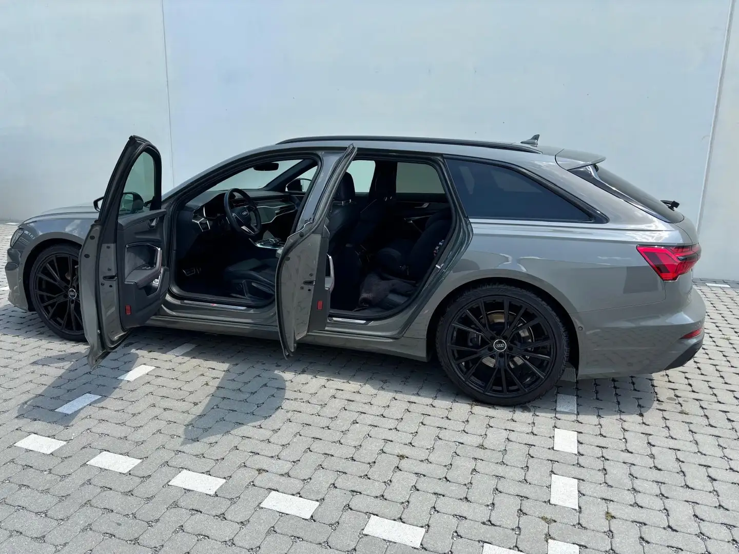 Audi A6 A6 Avant 45 TFSI quattro S tronic S line - 2
