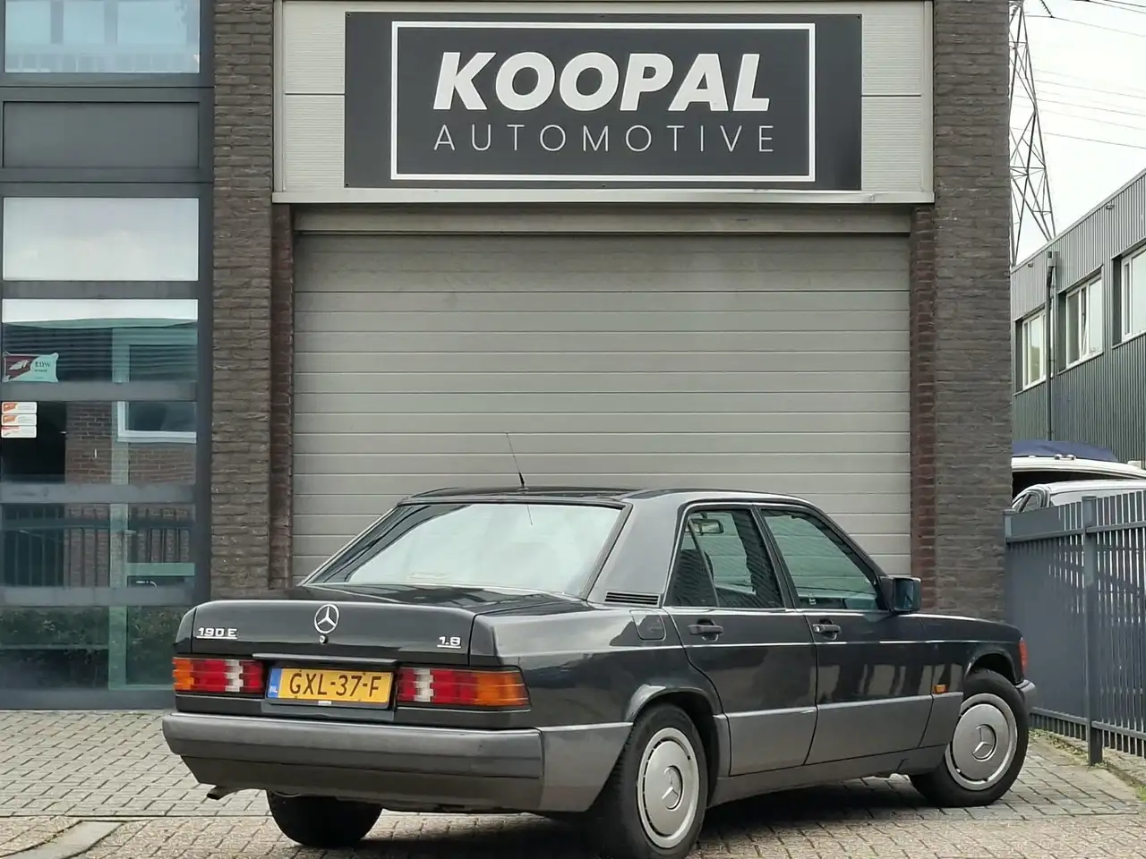 Mercedes-Benz 190 1.8 E Basic | Elektrische ramen | 5-bak | CV, foto 2