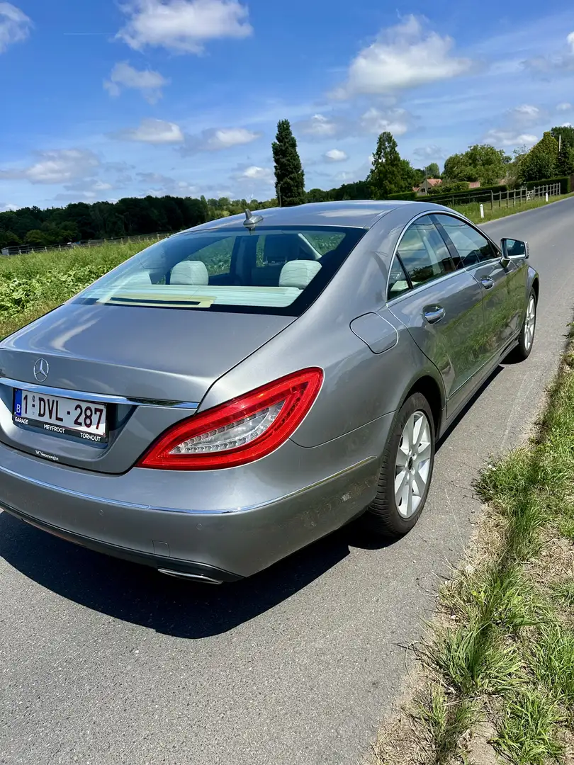 Mercedes-Benz CLS 250 CDI DPF BlueEFFICIENCY 7G-TRONIC - 2