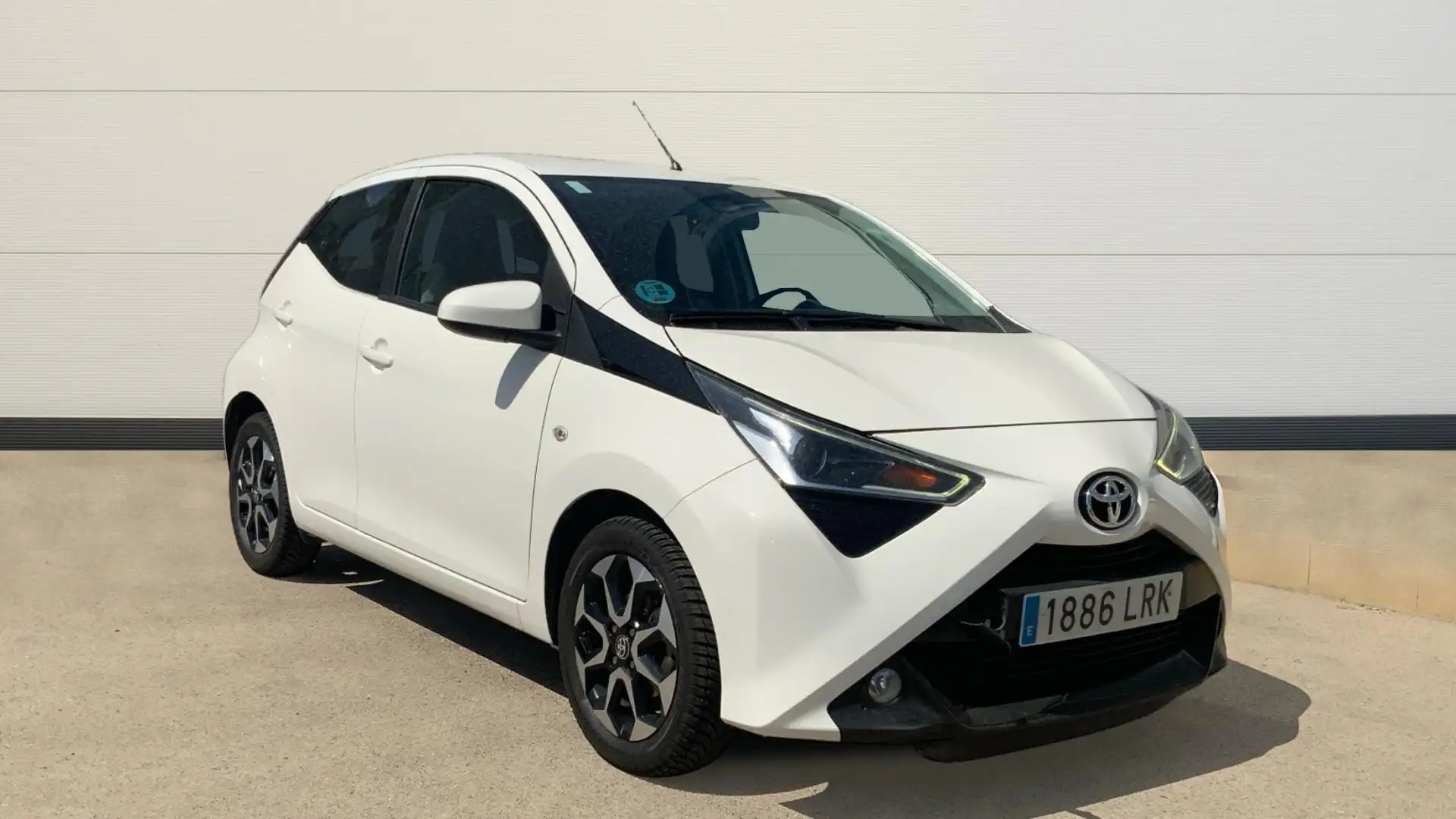 Toyota Aygo 70 x-sport - 1