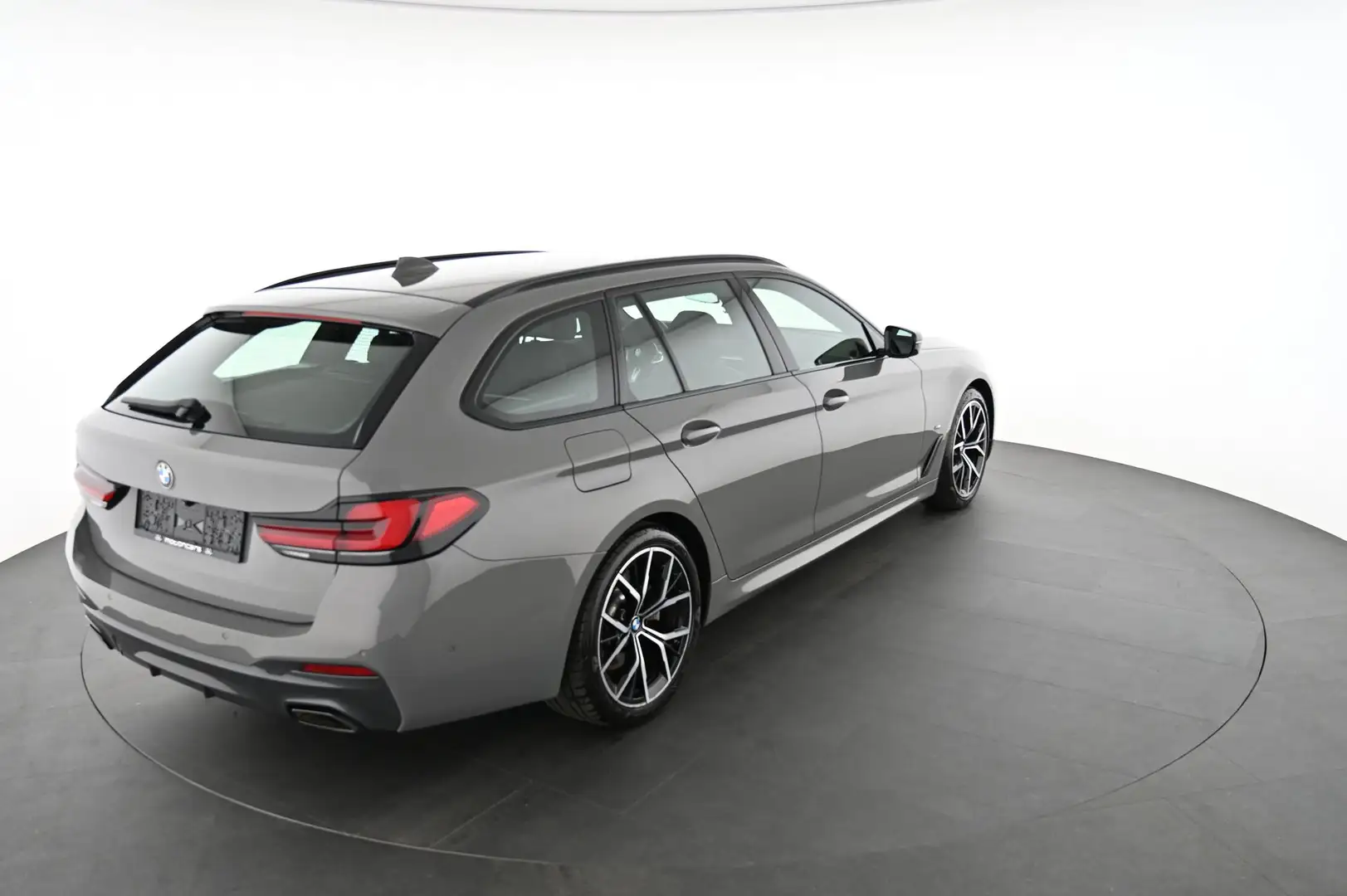 BMW 520 - 520 d Mild Hybrid M Sport Aut. Grau - 2