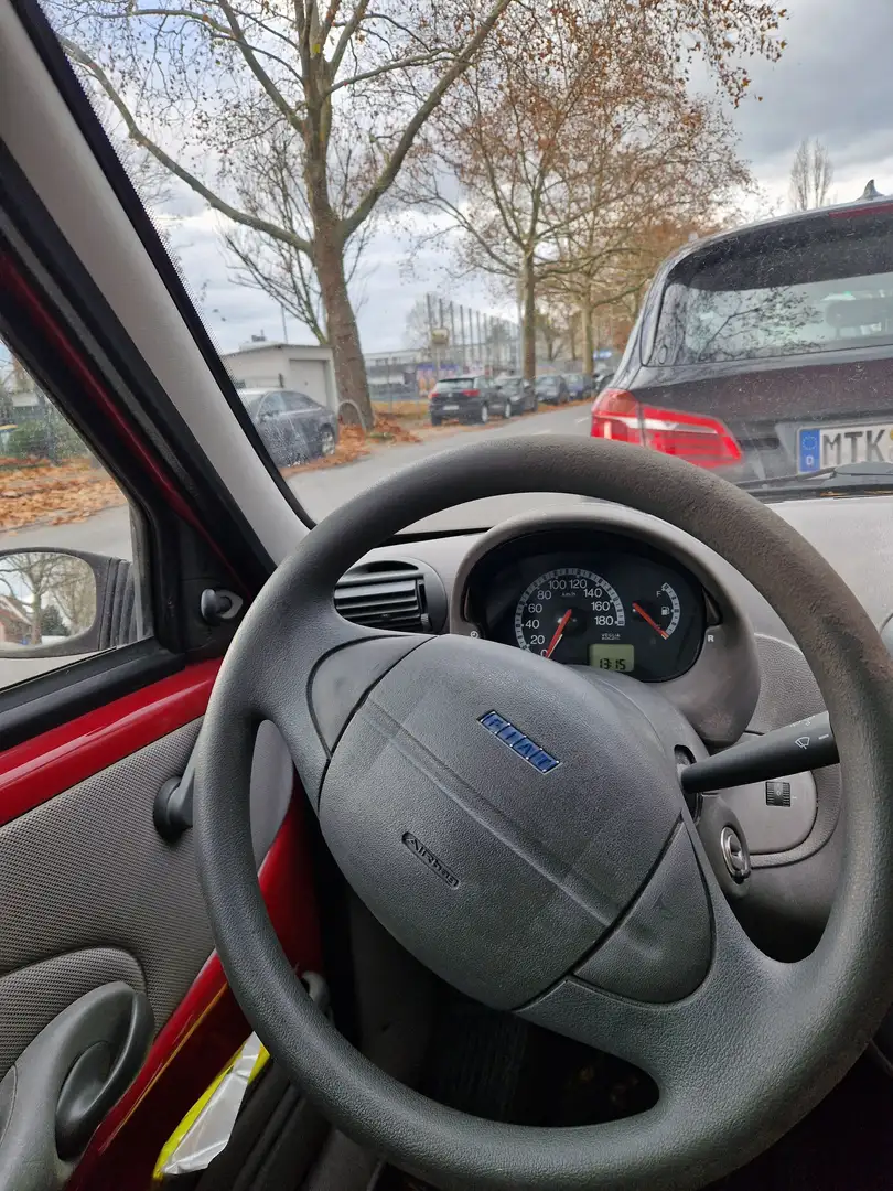 Fiat 600 Червоний - 2