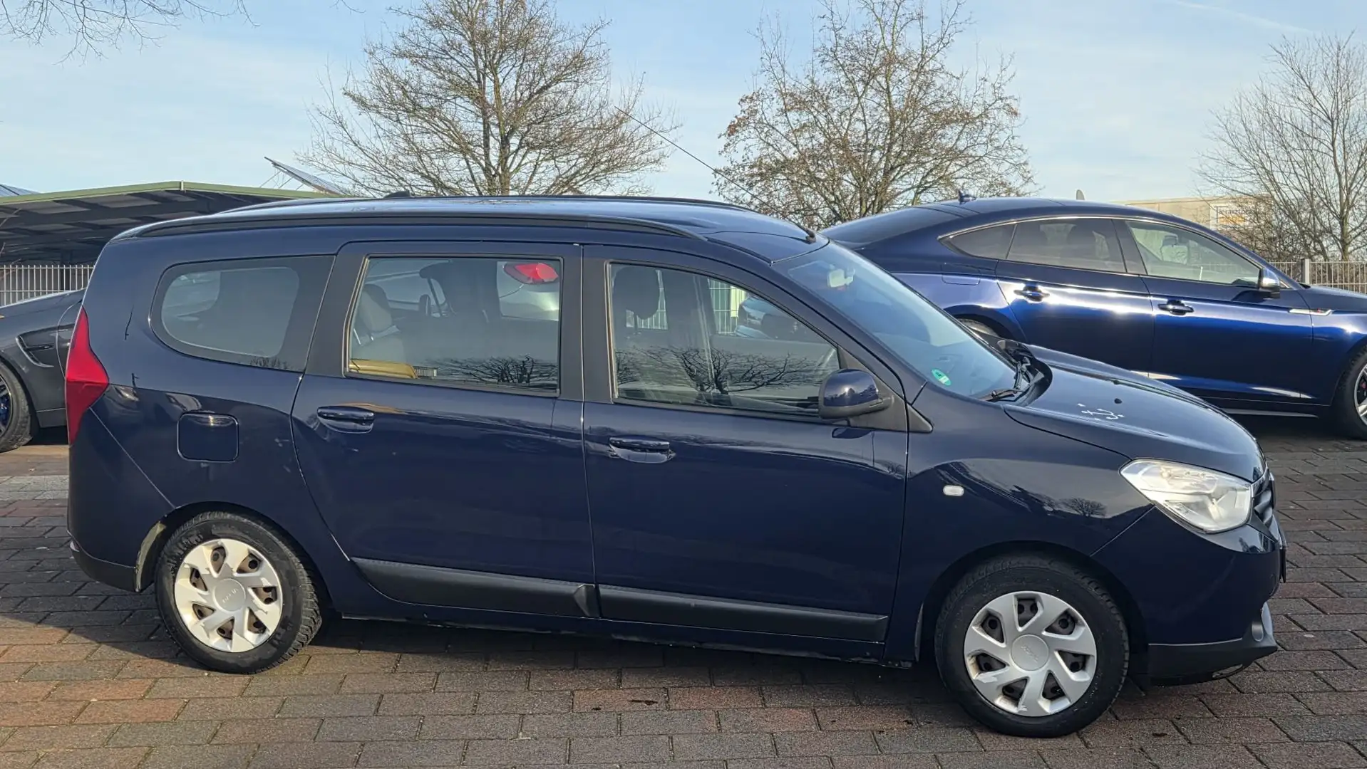 Dacia Lodgy Basis 2. Hand Klima Blau - 2