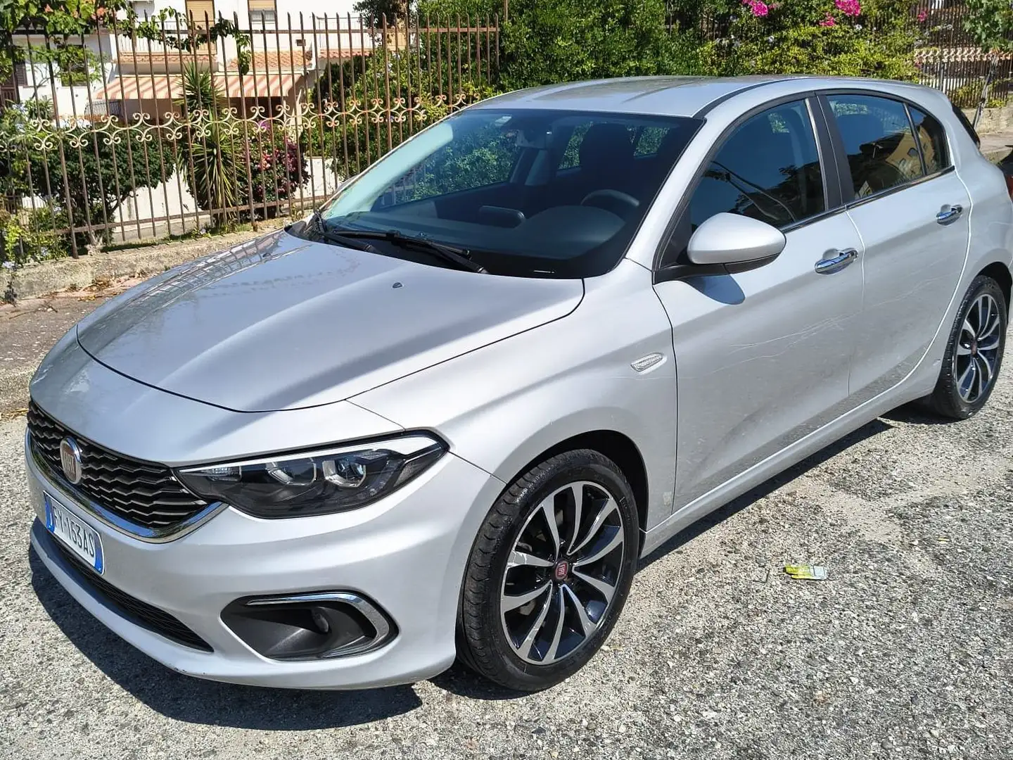 Fiat Tipo Tipo 5 porte II 20165p 1.4 Lounge 95cv my20 Grigio - 1