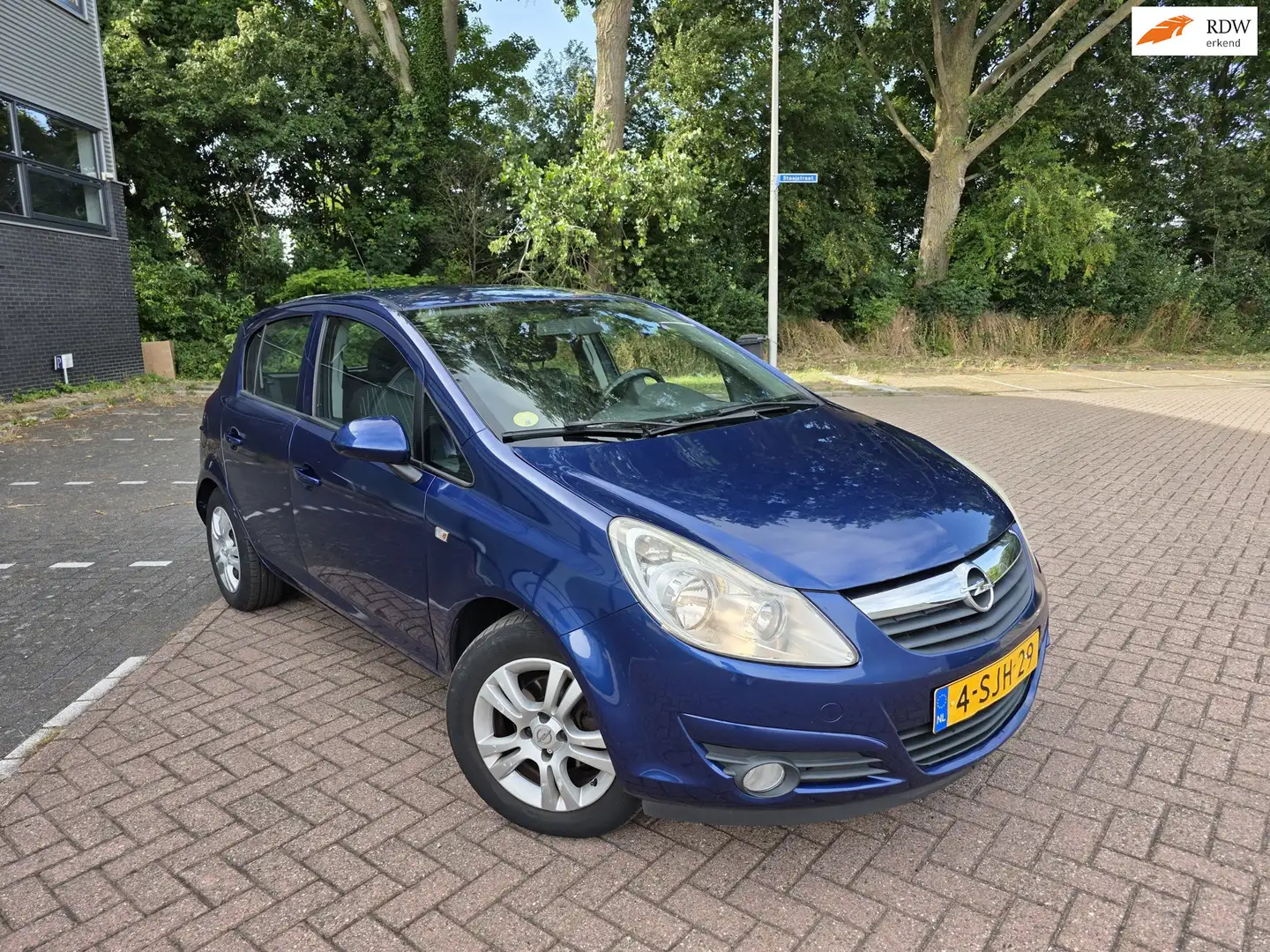 Opel Corsa 1.2-16V Edition NEW APK Airco 5 DR Blauw - 1