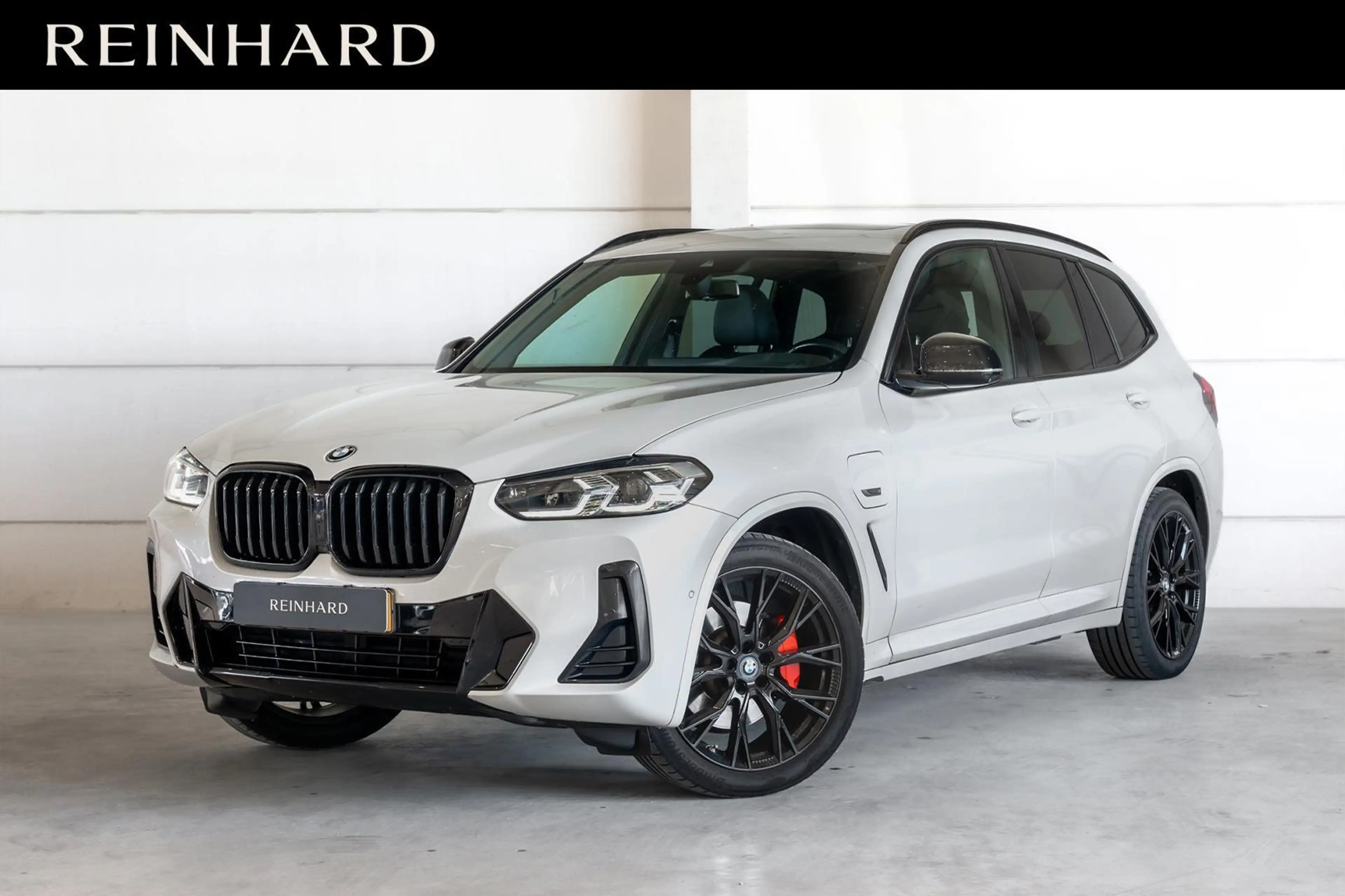 BMW X3 xDrive30e High Executive / M Sport Pro / Pano / HU