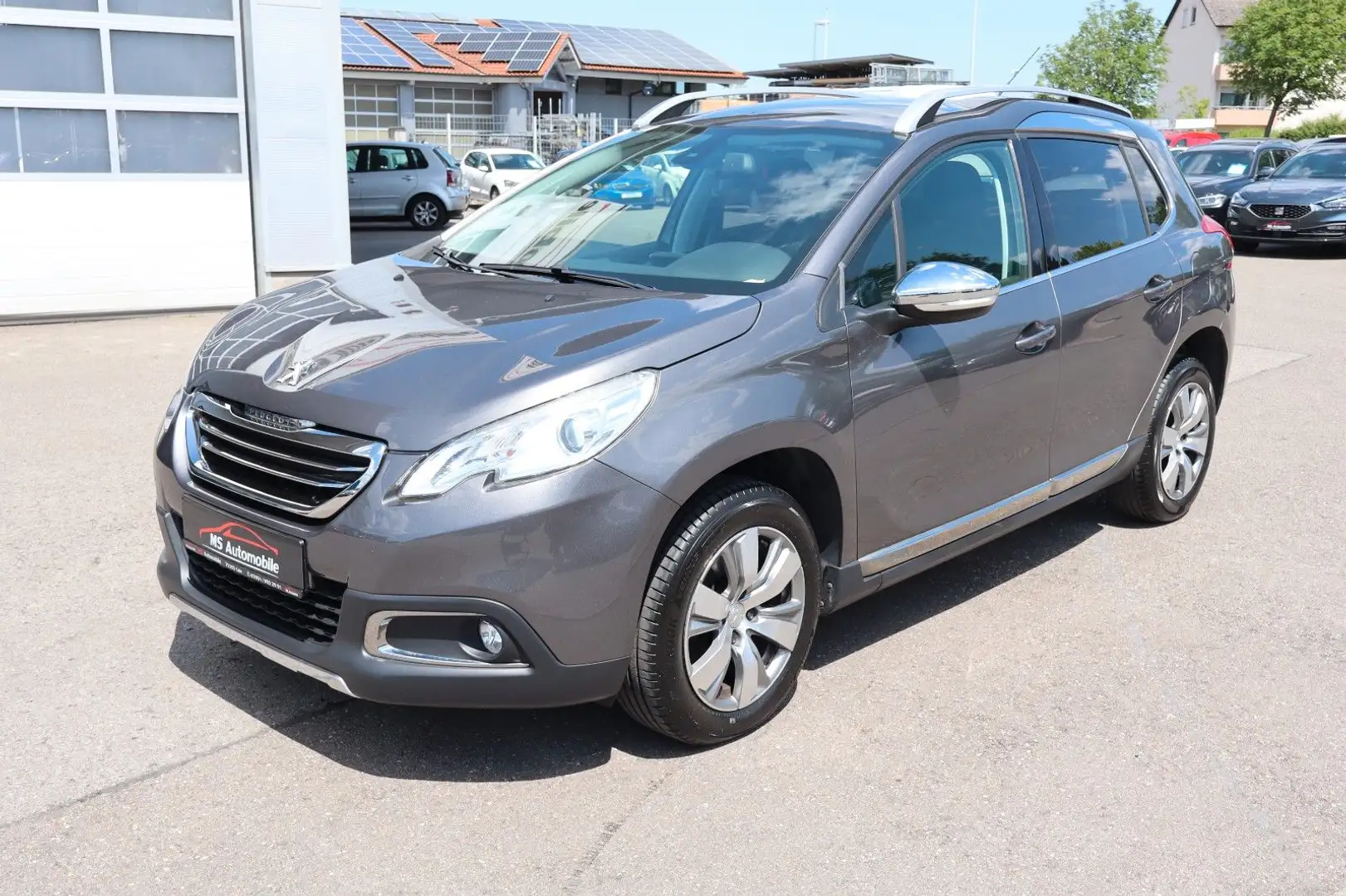 Peugeot 2008 Allure PureTech 130 Leder_Navi_1.Hd_KD-Heft Gris - 1