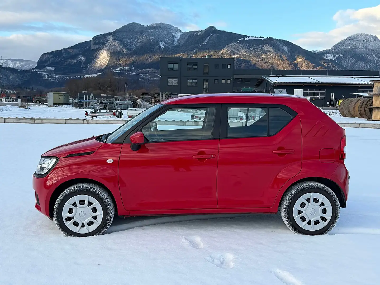 Suzuki Ignis 1,2 DualJet Hybrid – Wenig Kilometer – Pickerl ... Rot - 2