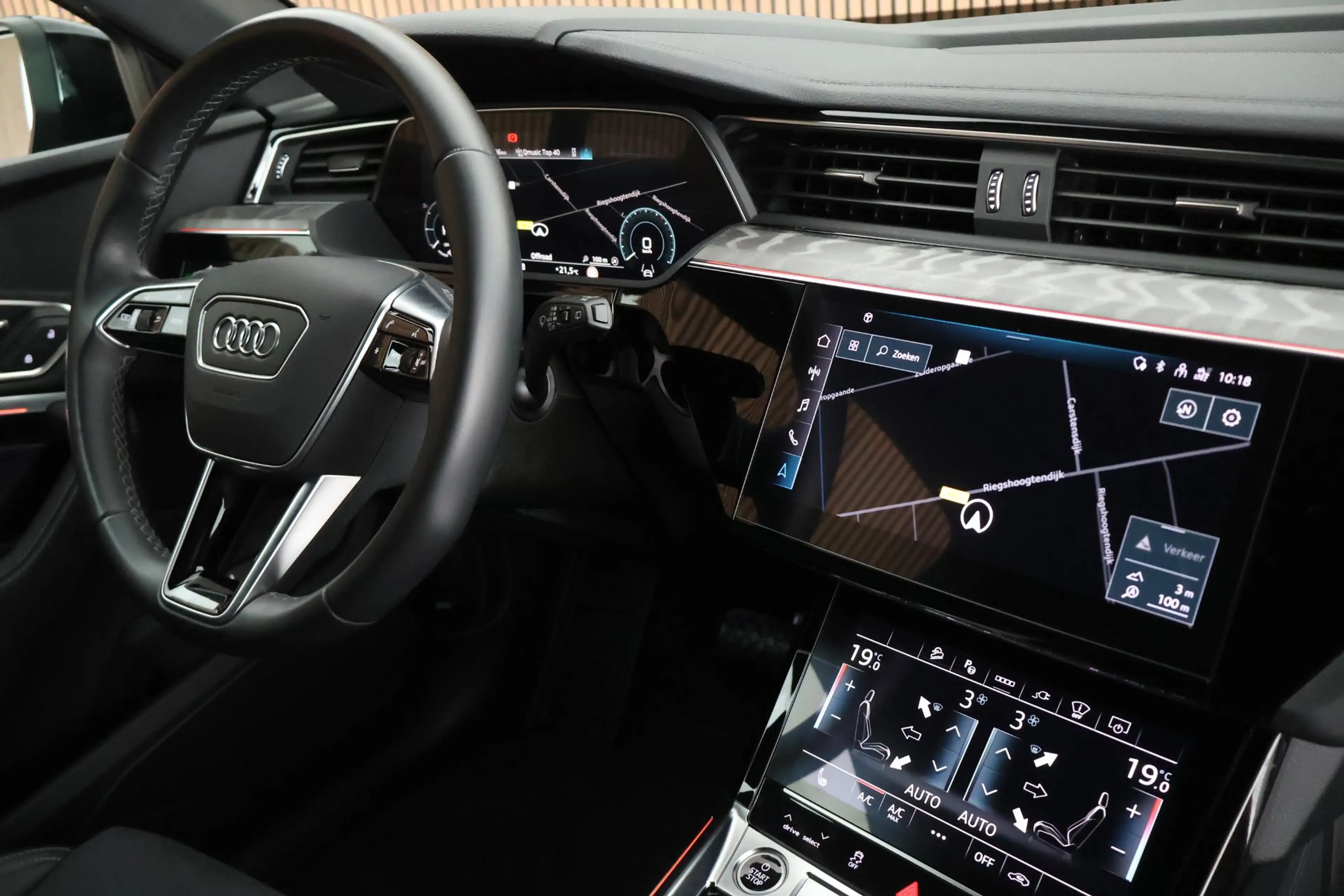 Audi Q8 e-tron 50 quattro 340pk Advanced Edition 95 kWh SOH 100% — photo 3