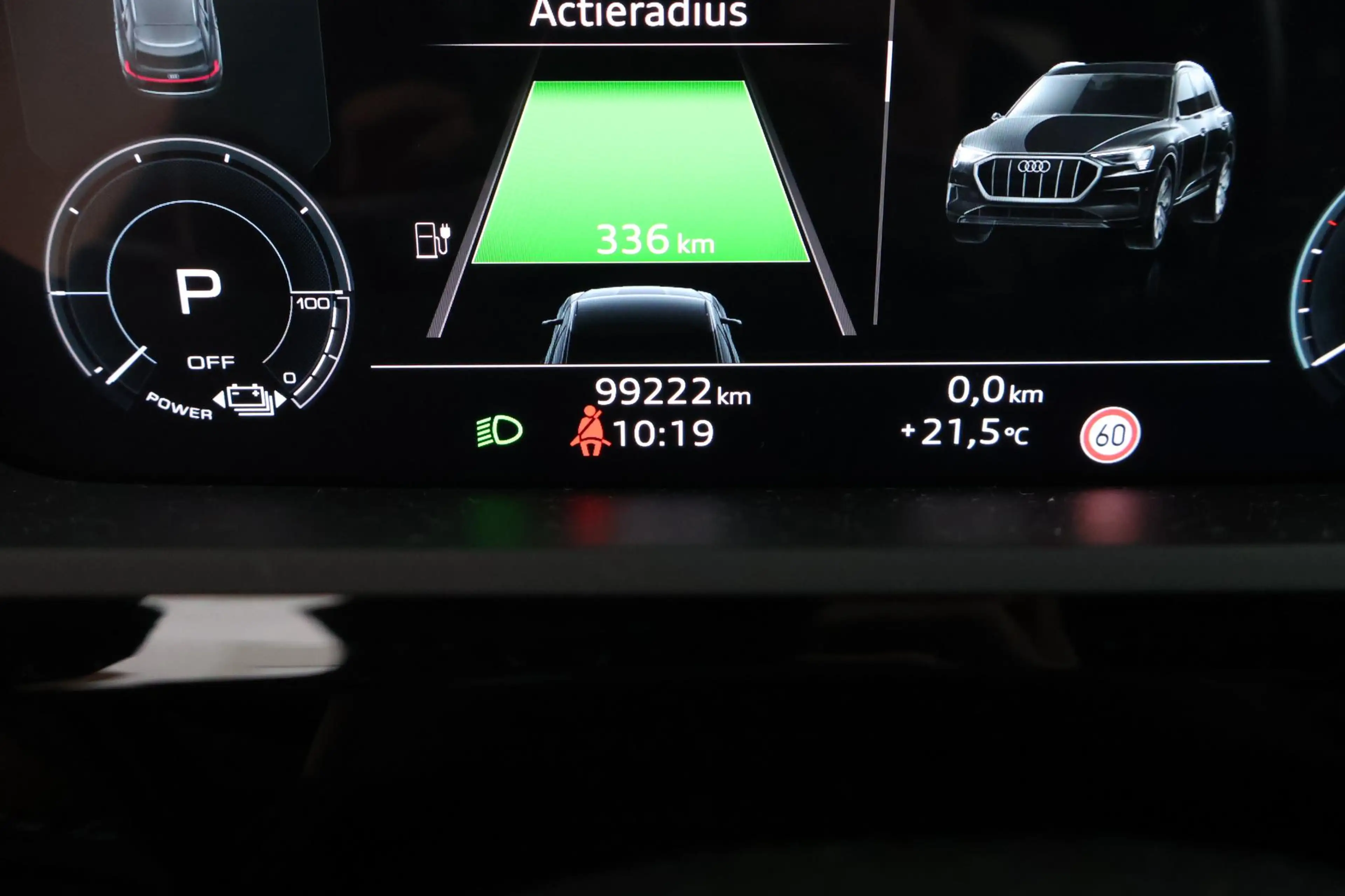 Audi Q8 e-tron 50 quattro 340pk Advanced Edition 95 kWh SOH 100% — photo 35