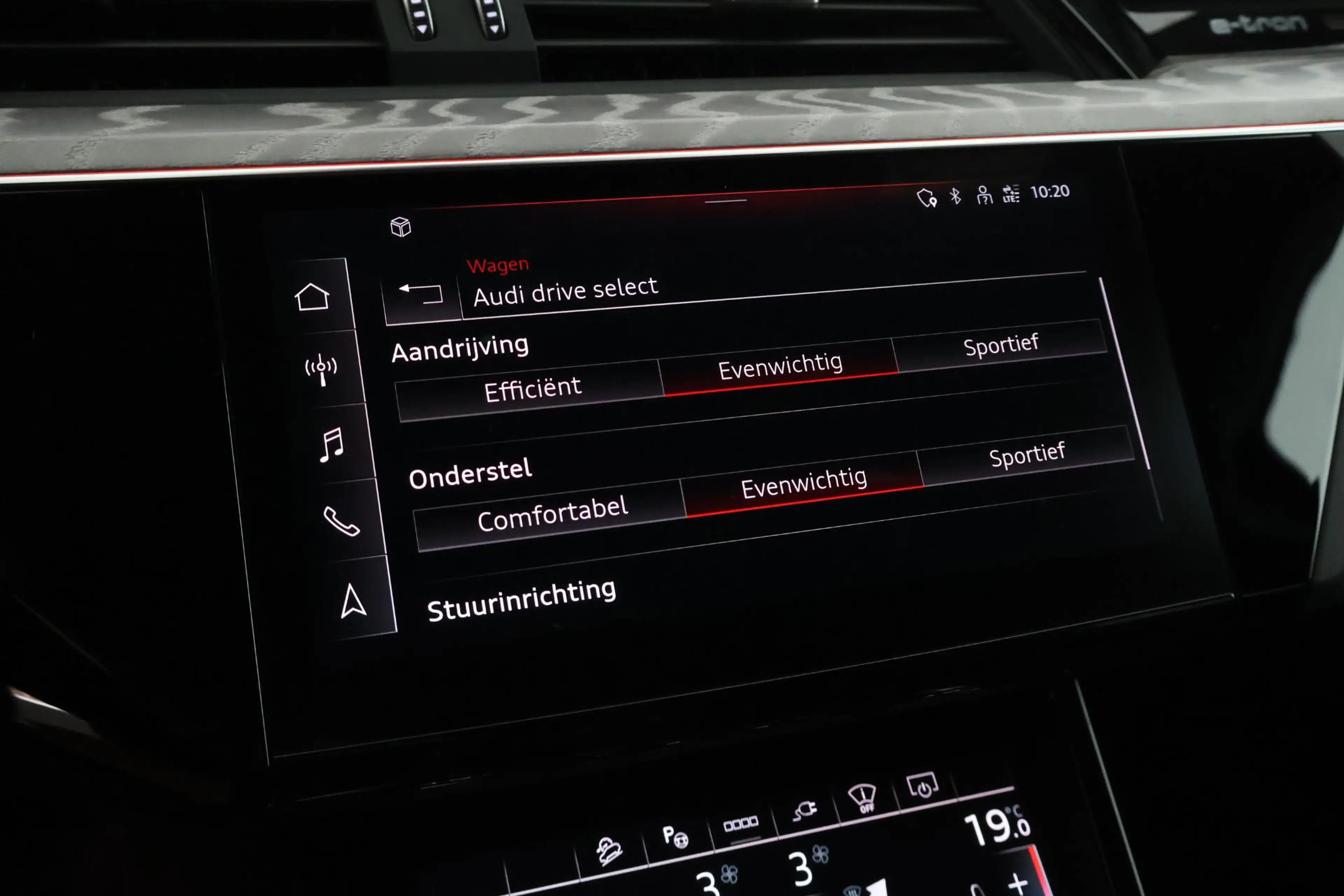 Audi Q8 e-tron 50 quattro 340pk Advanced Edition 95 kWh SOH 100% — photo 30