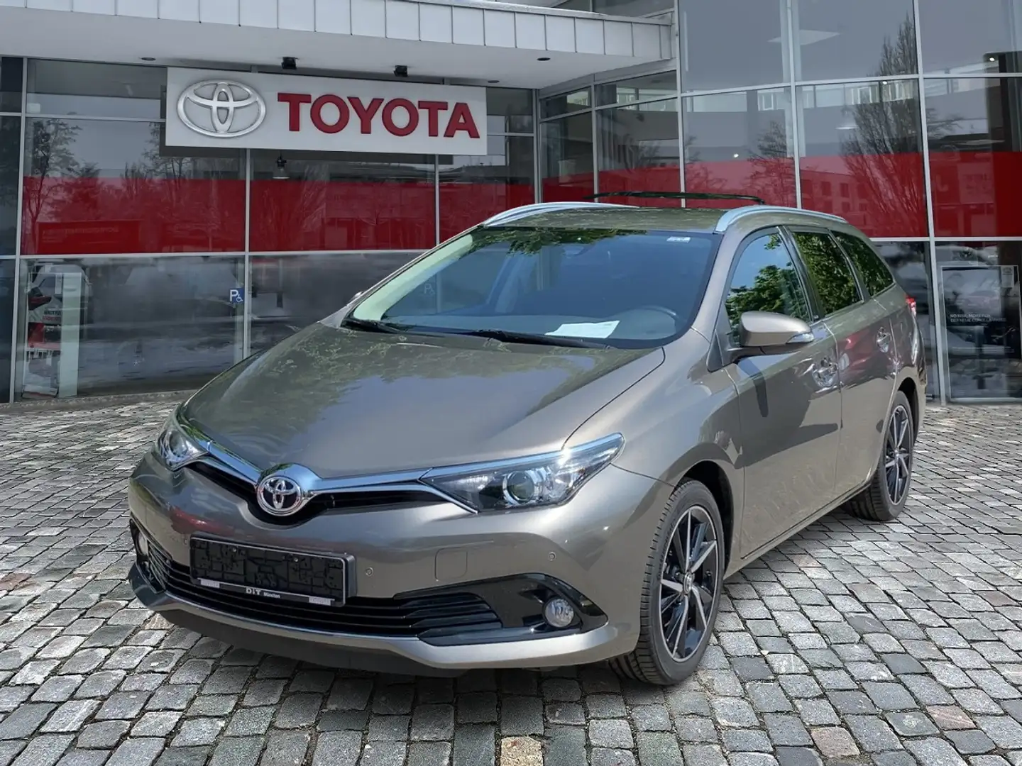 Toyota Auris 1.2 Turbo Touring Sports Edition-S+ Gris - 1