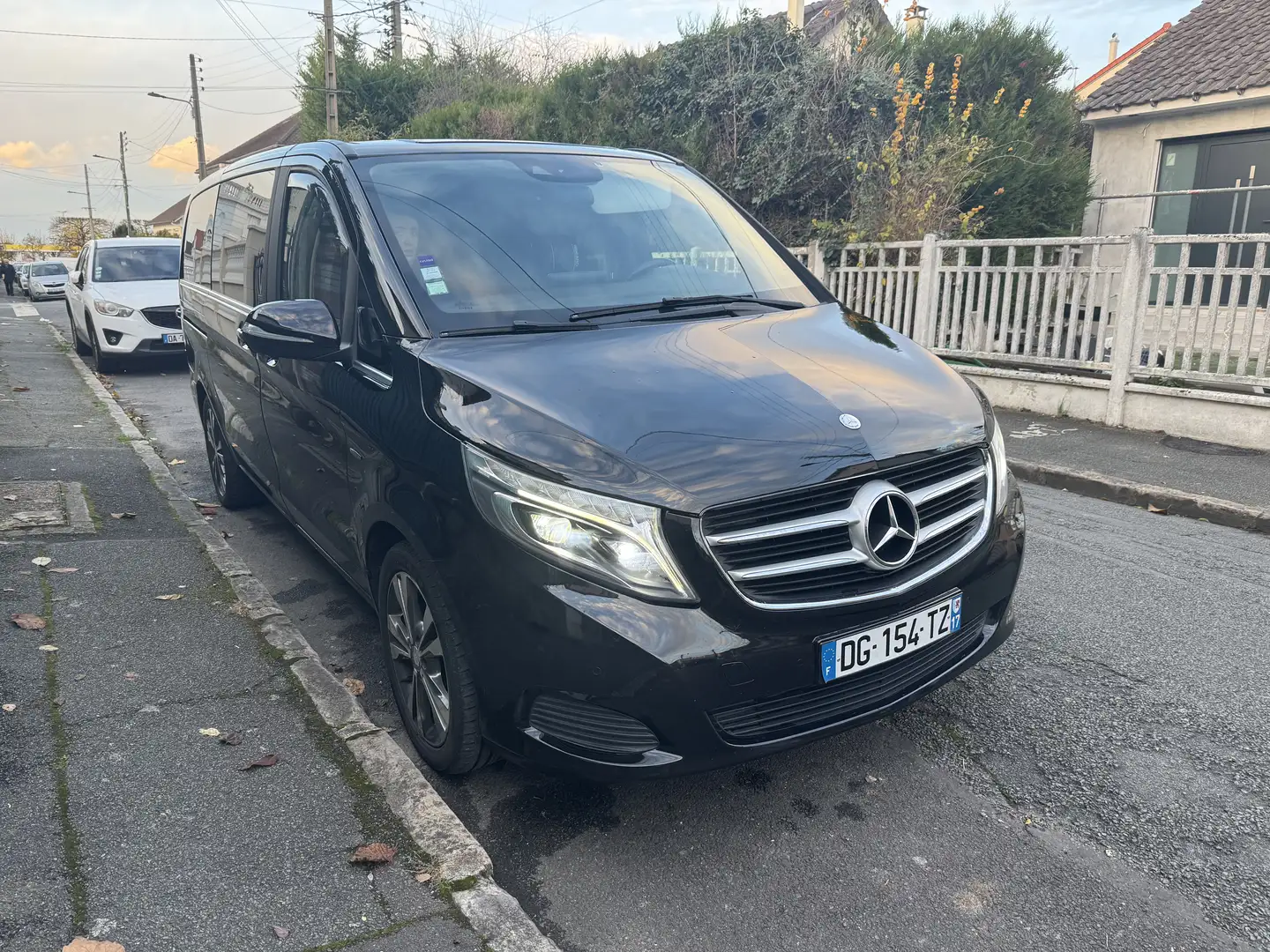 Mercedes-Benz V 220 Classe CDI Long Executive A Negro - 2