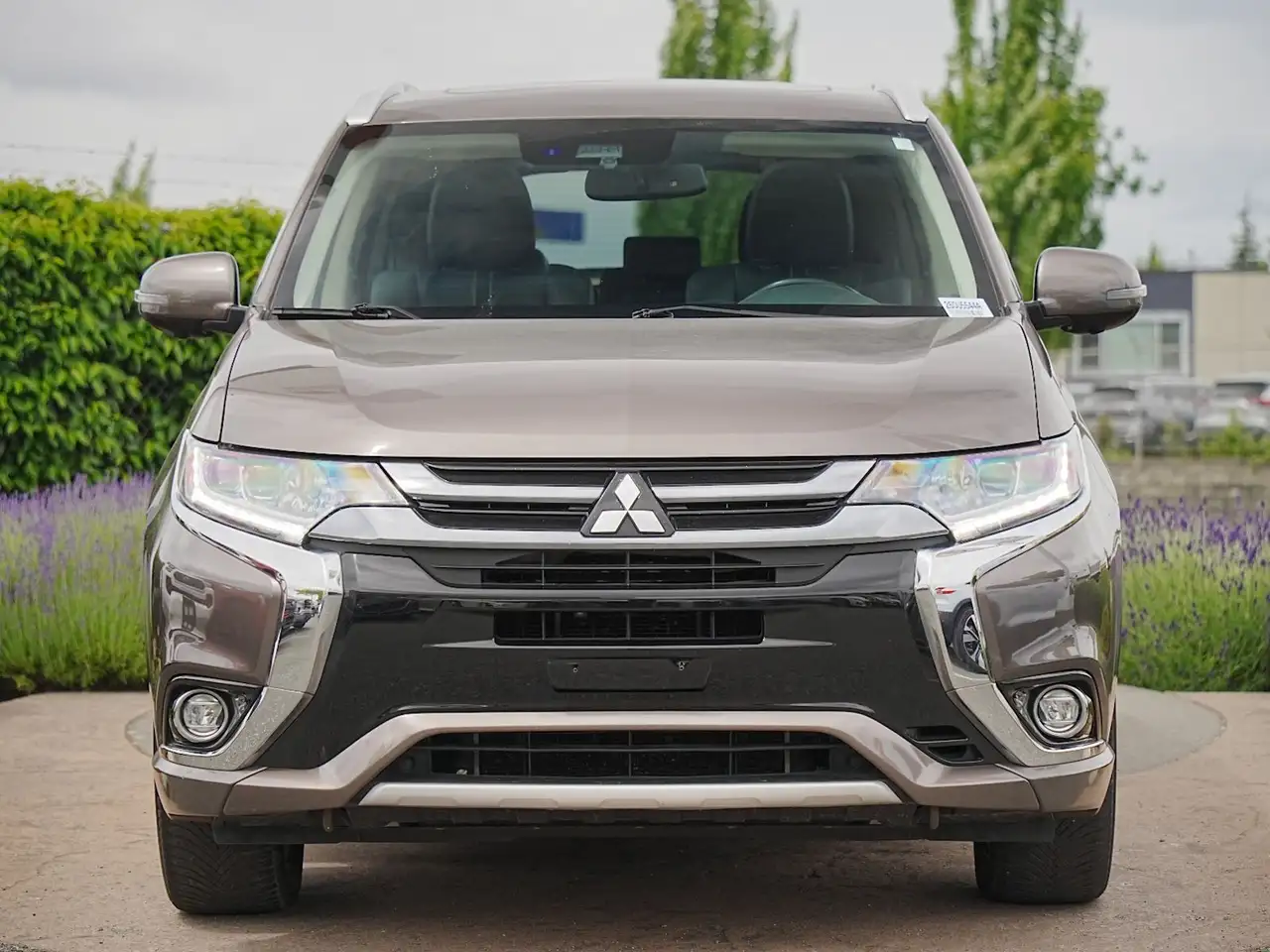 Mitsubishi Outlander photo Mitsubishi Outlander