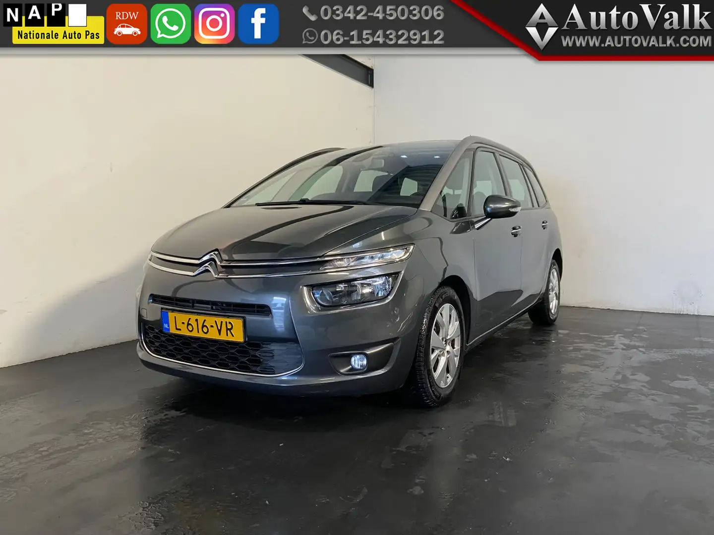 Citroen Grand C4 Picasso 1.6 e-HDi Tendance Gris - 1