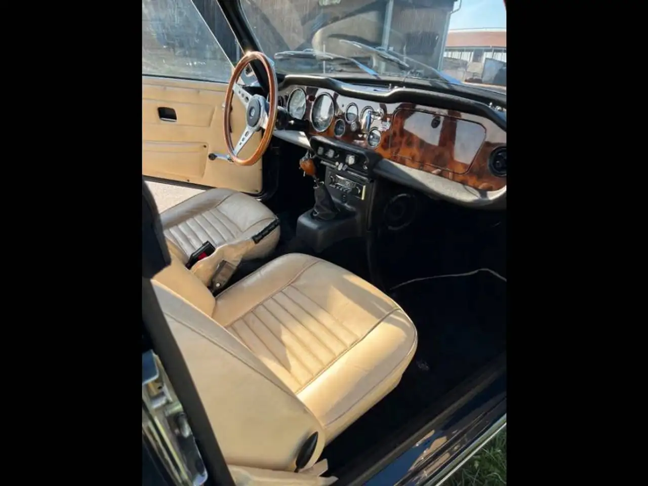 Triumph TR6, foto 4