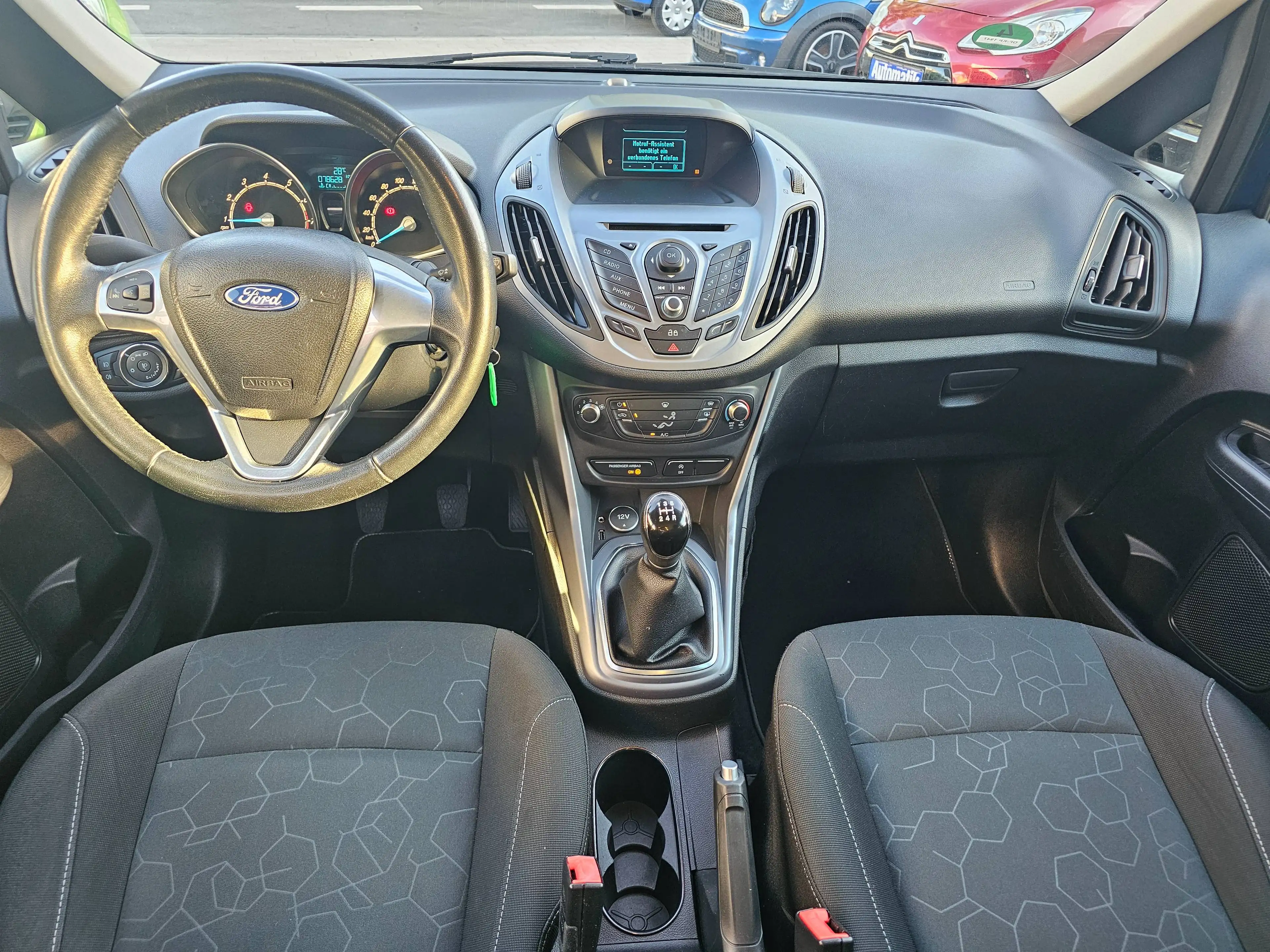 Ford B-Max B-MAX 1.0 EcoBoost Titanium — photo 10