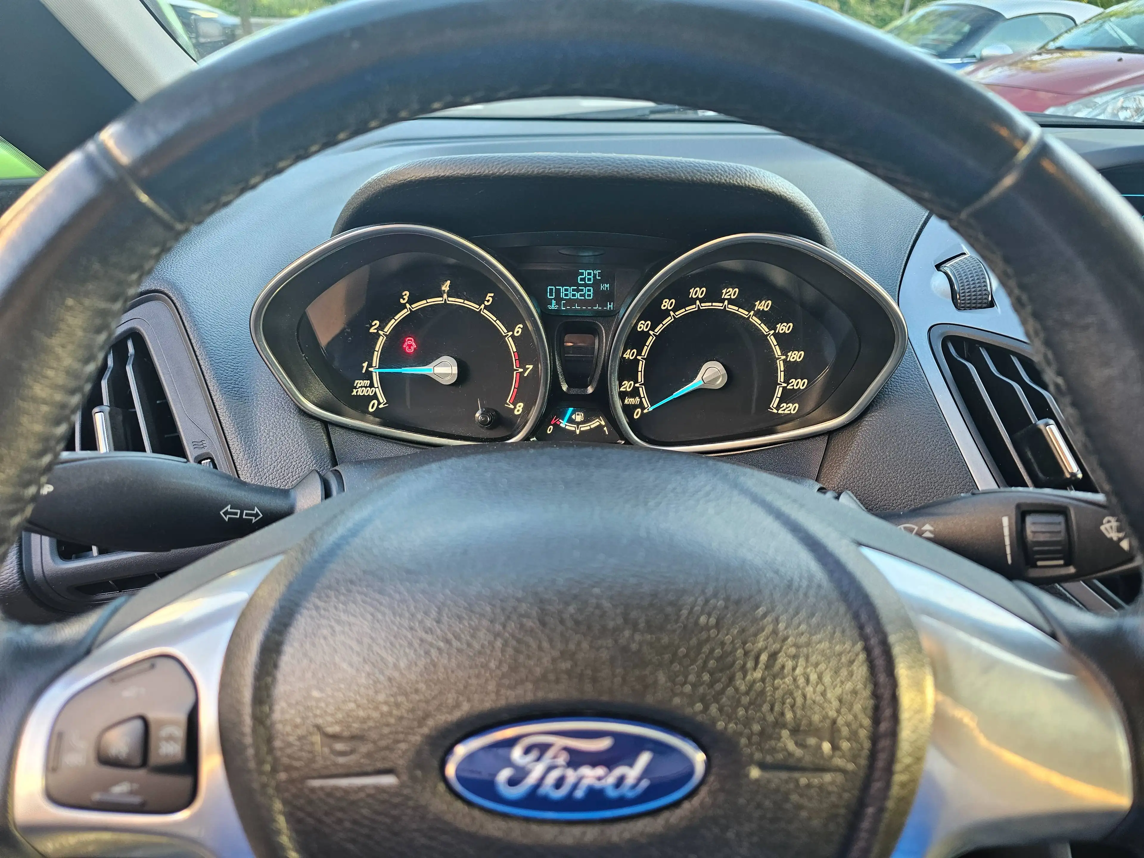Ford B-Max B-MAX 1.0 EcoBoost Titanium — photo 7