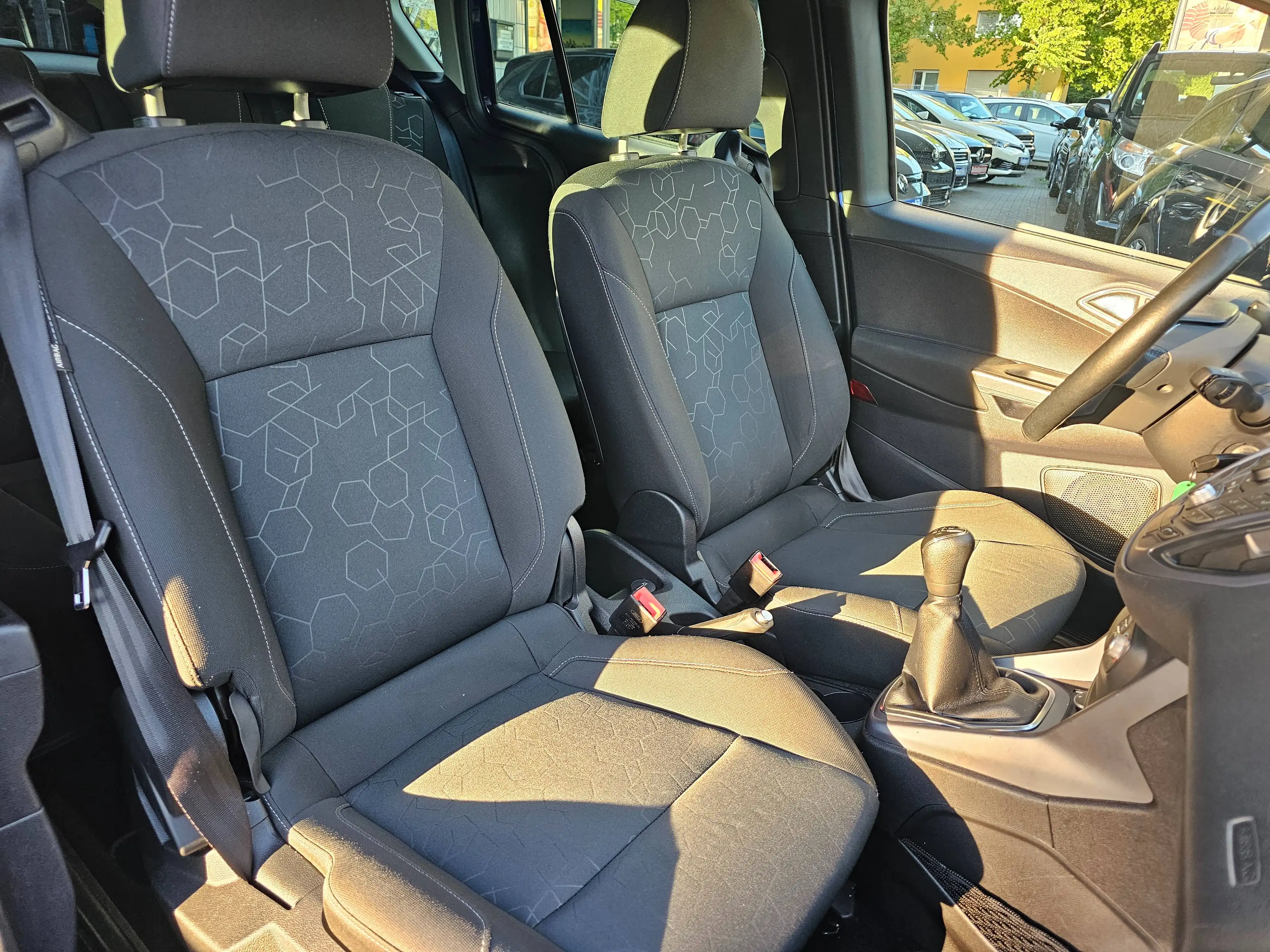 Ford B-Max B-MAX 1.0 EcoBoost Titanium — photo 14