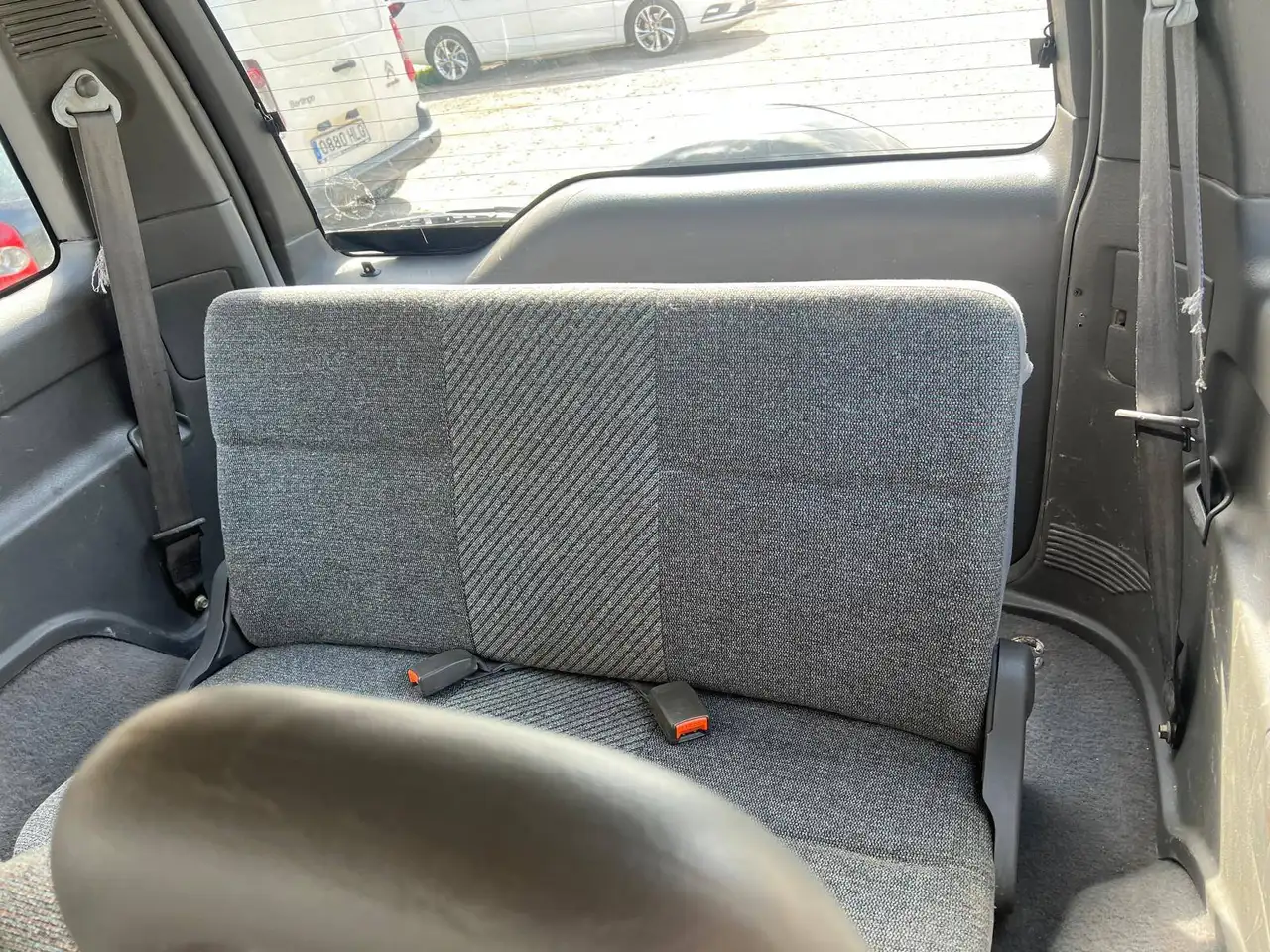 Nissan Terrano 2.4 SE SE, foto 4