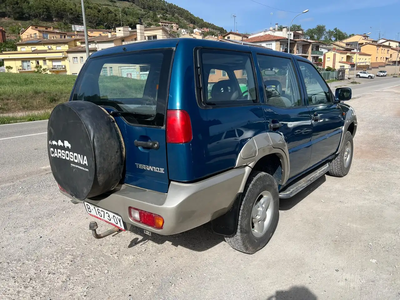 Nissan Terrano 2.4 SE SE, foto 2