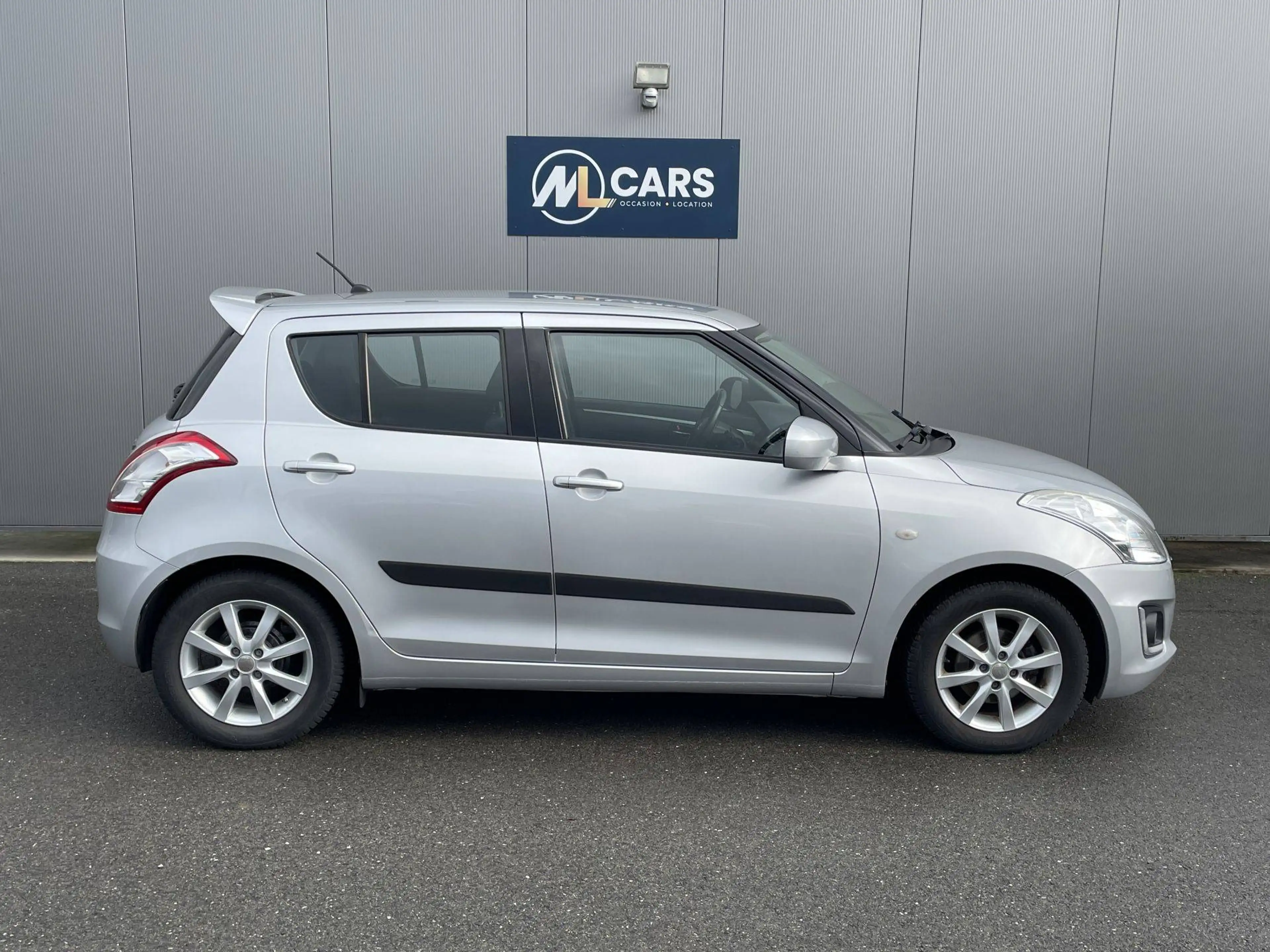 Suzuki Swift 1.2 COMFORT — photo 5