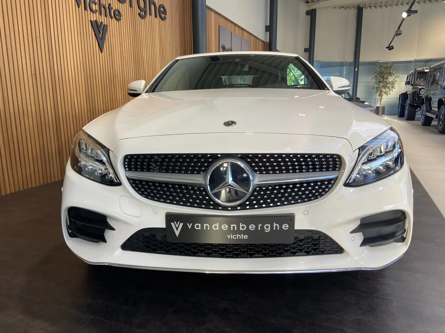 Mercedes-Benz C 180 C 180 Cabrio 9G AMG Line NEKVERWA CAMERA MODEL 19 Blanc - 2
