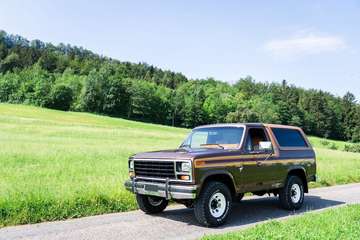 XLT Ranger Bronco V8