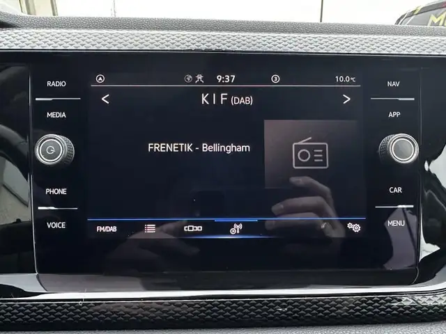 Volkswagen Polo view 11