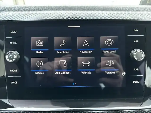 Volkswagen Polo view 9